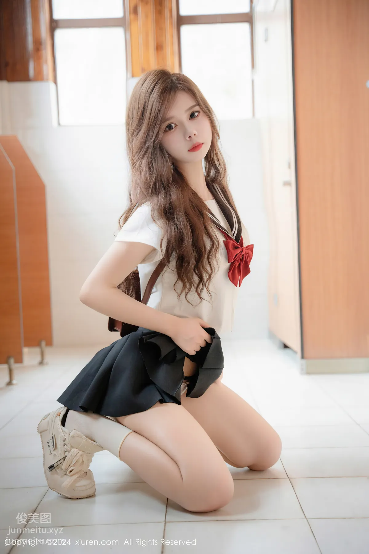 [Xiuren秀人網]2024.08.01 NO.8948 拍黃瓜girl 25