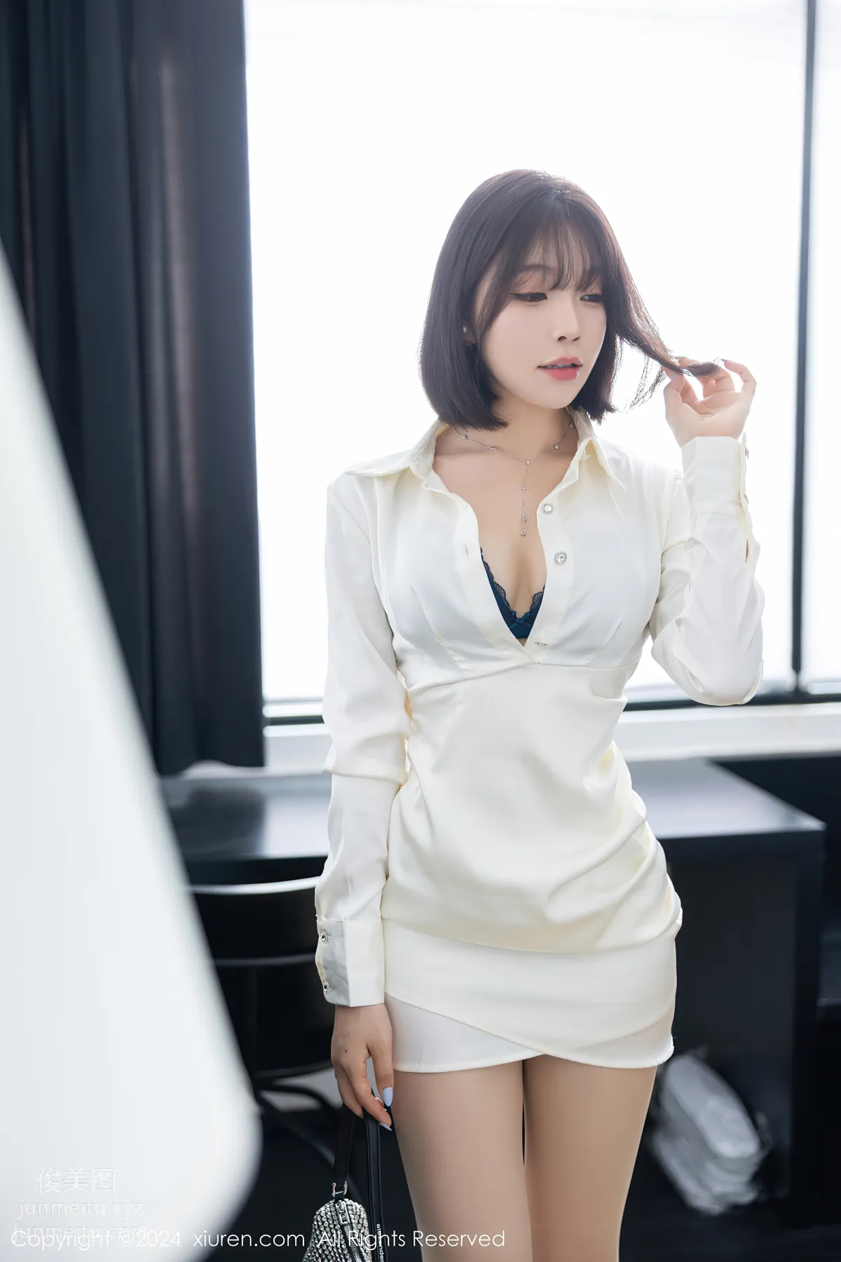 [Xiuren秀人網]2024.08.02 NO.8963 徐莉芝Booty 15