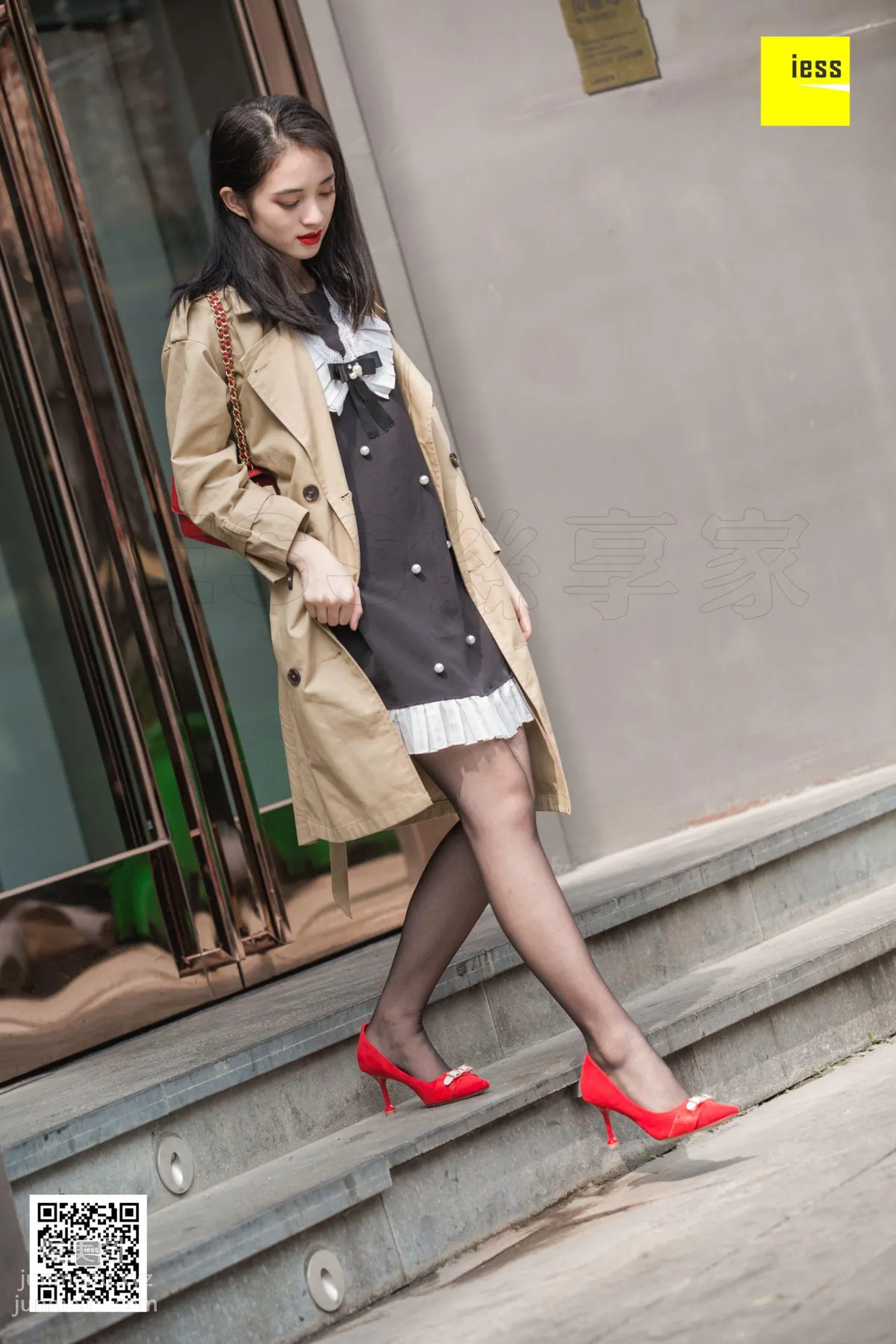 [IESS異思趣向] 2018.12.21 絲享家386：《氣質風衣小紅高》姗姗 [90P] 40