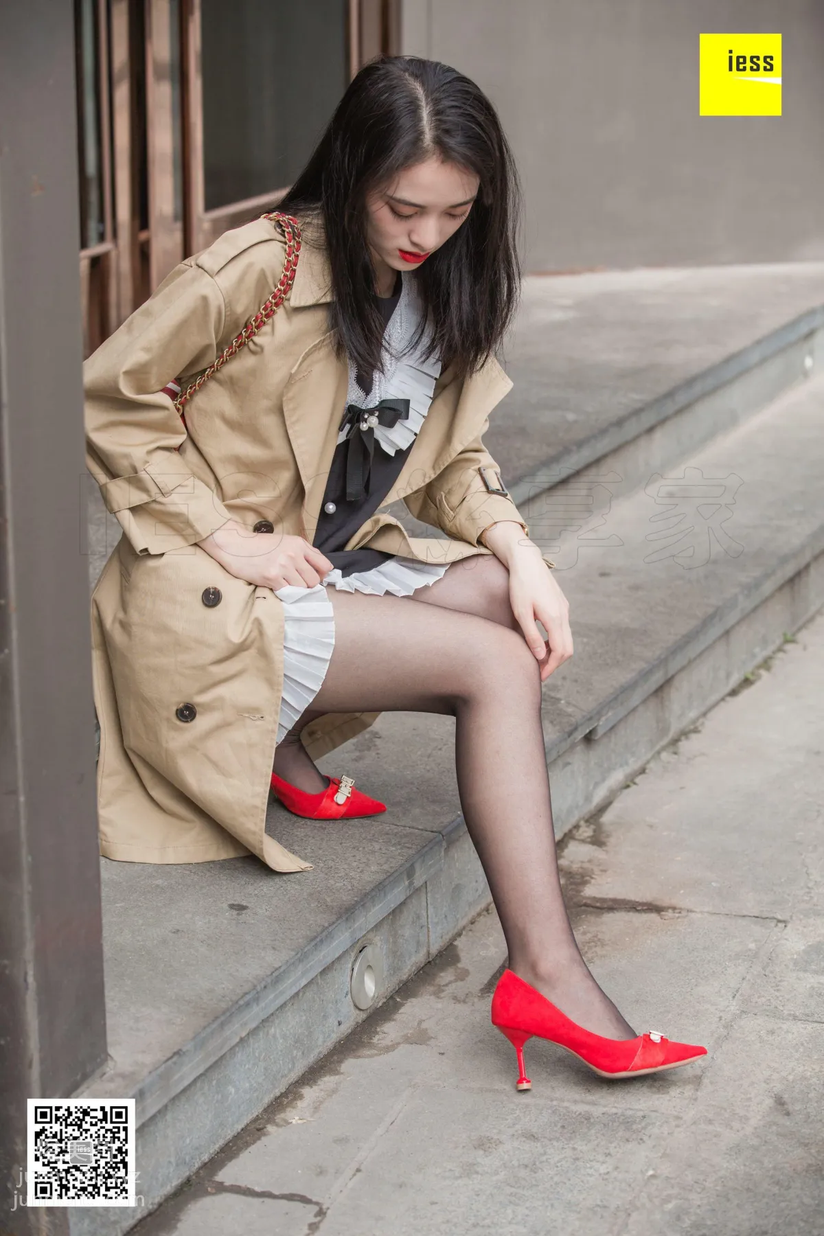 [IESS異思趣向] 2018.12.21 絲享家386：《氣質風衣小紅高》姗姗 [90P] 63