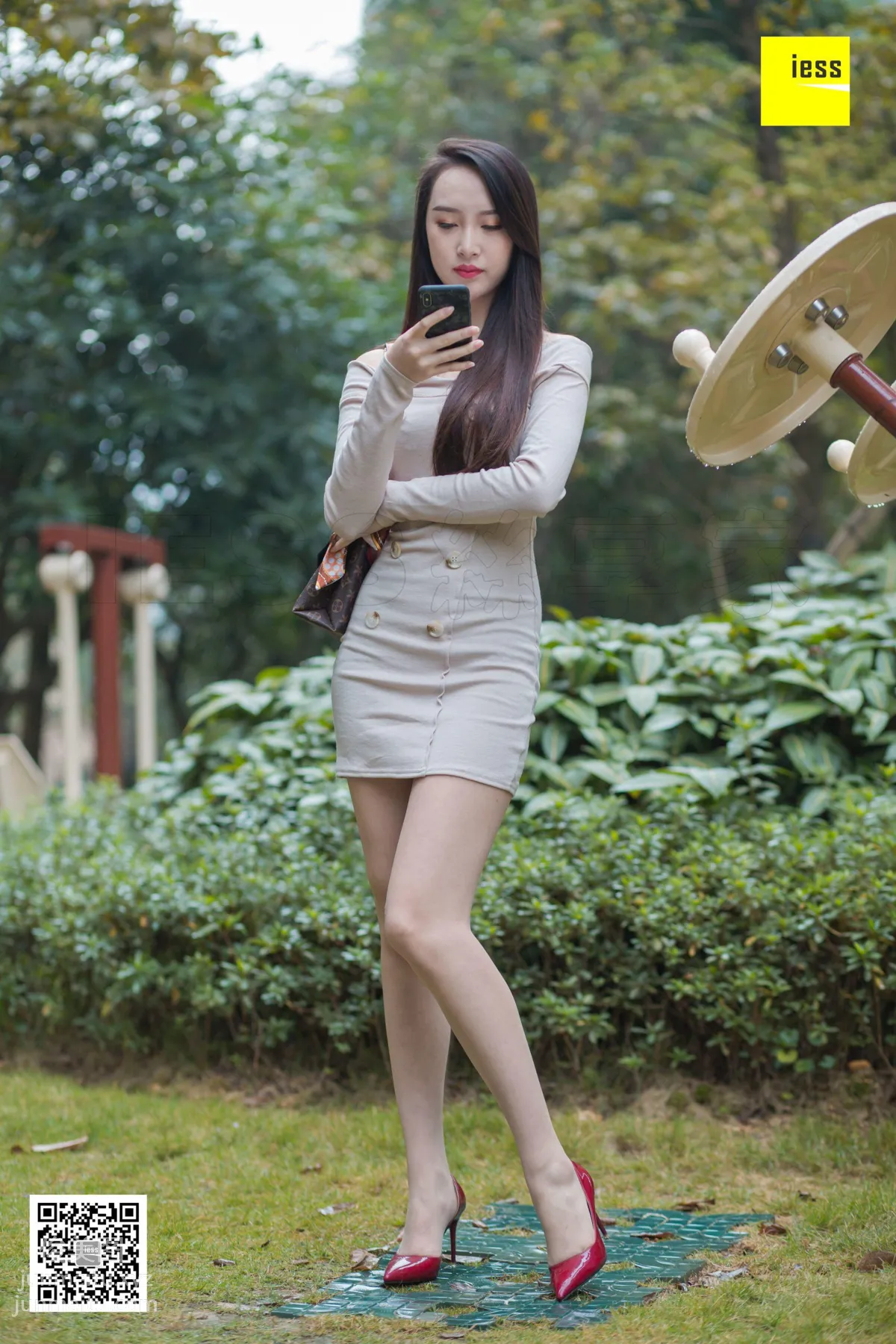 [IESS異思趣向] 2019.01.28 絲享家410：《雲芝公園散心》雲芝[88P] 28