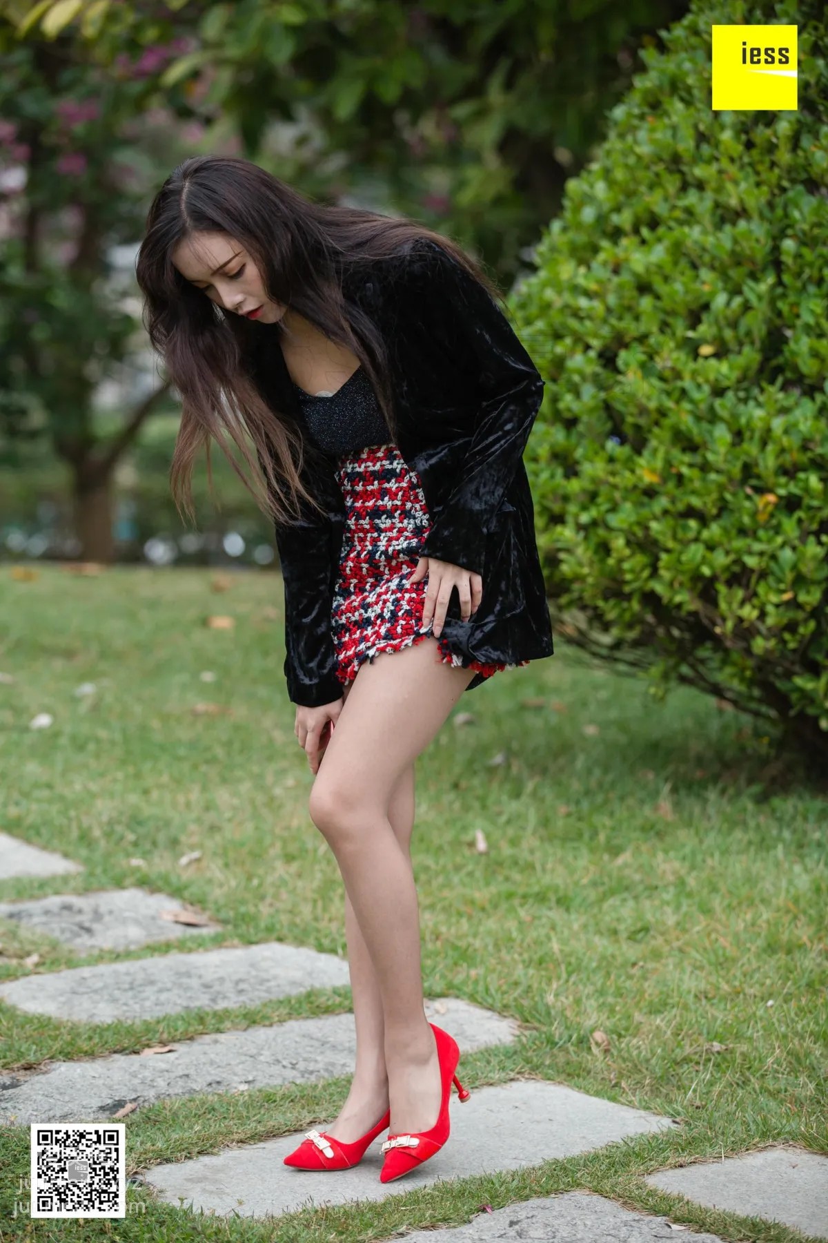 [IESS異思趣向] 2019.02.18 絲享家424：《花叢中的小羽》小羽[82P] 6