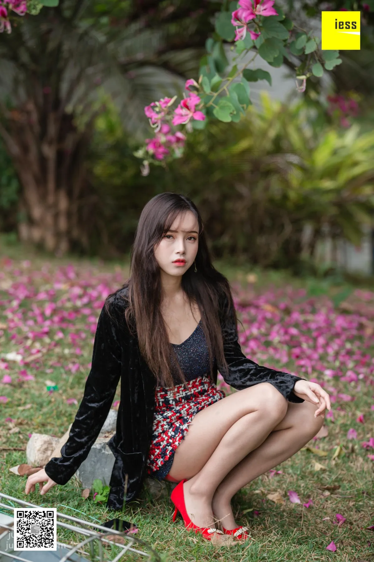 [IESS異思趣向] 2019.02.18 絲享家424：《花叢中的小羽》小羽[82P] 49