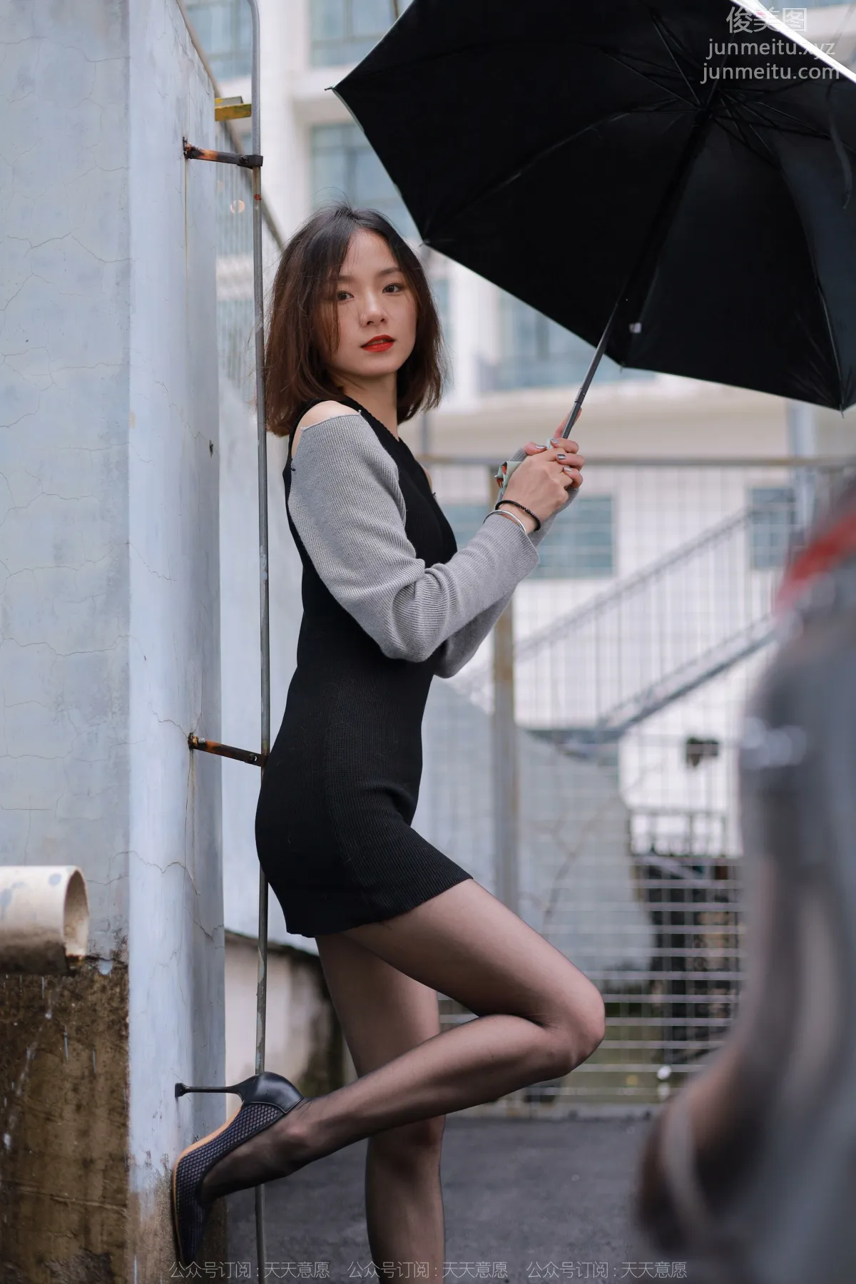[IESS異思趣向] 2022.04.06 絲享家 1051：小六《雨中的嘿絲》 36