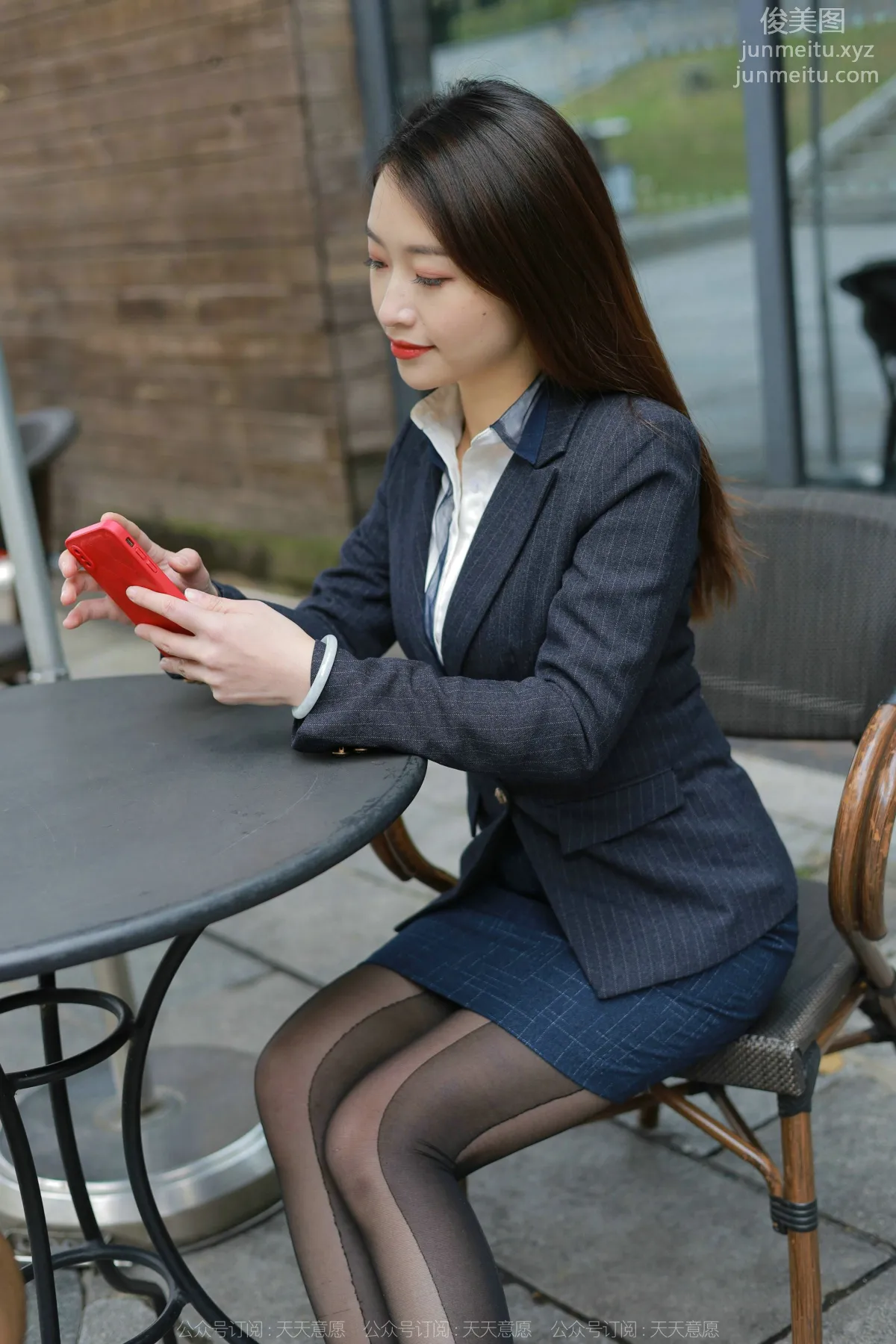 [IESS異思趣向] 2022.04.25 絲享家 1070：小婕《紅鞋職業裝》 18