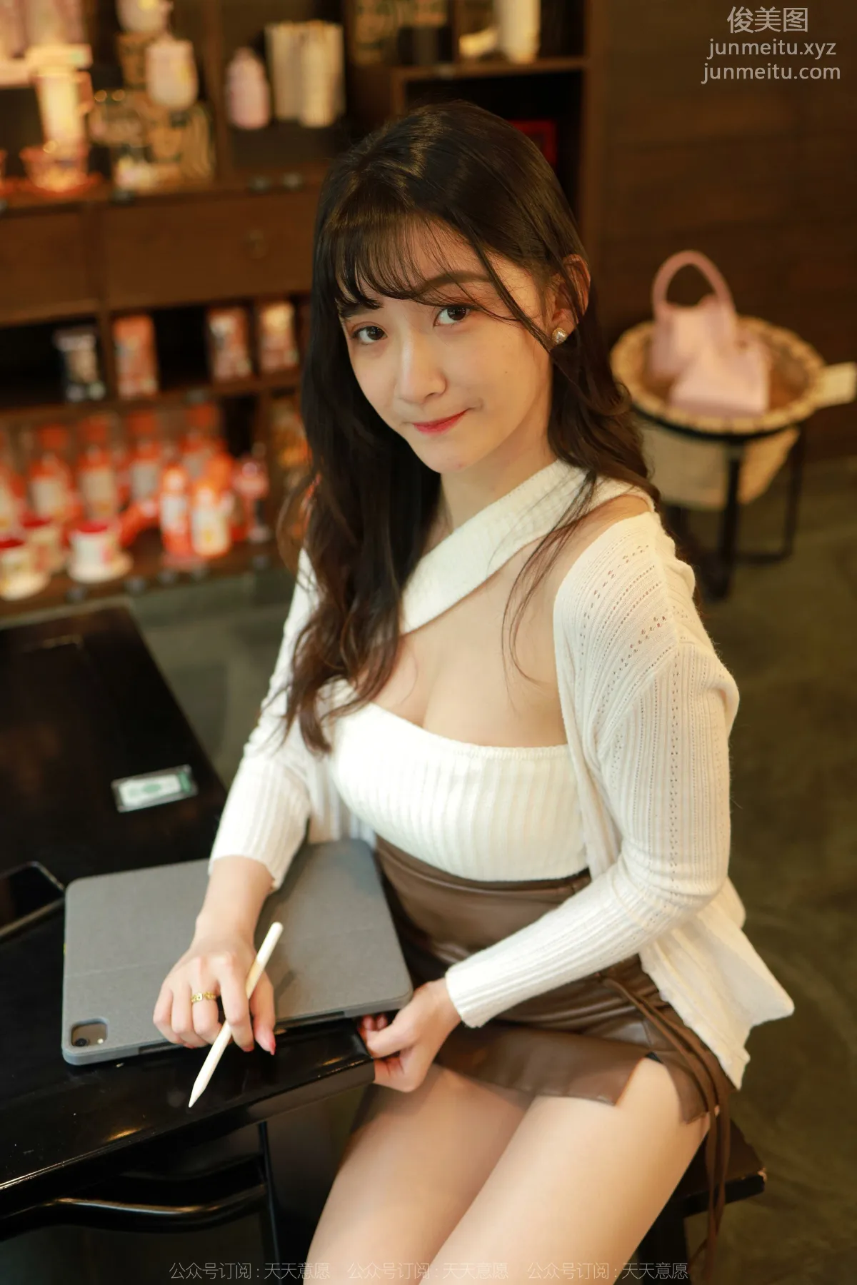 [IESS異思趣向] 2022.04.27 絲享家 1072：秋秋《迷人事業線》 84