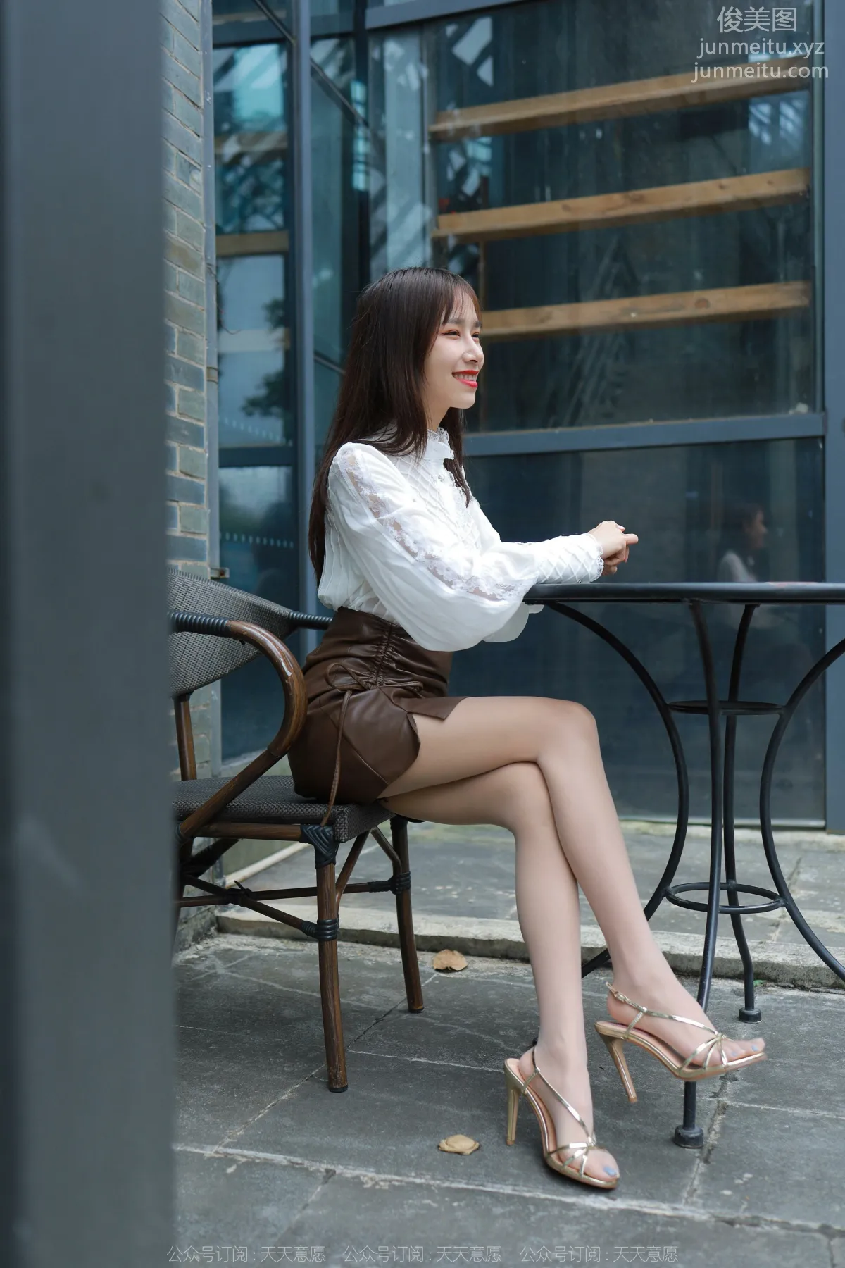[IESS異思趣向] 2022.05.09 絲享家 1083：美子《金色涼鞋》[84P] 83