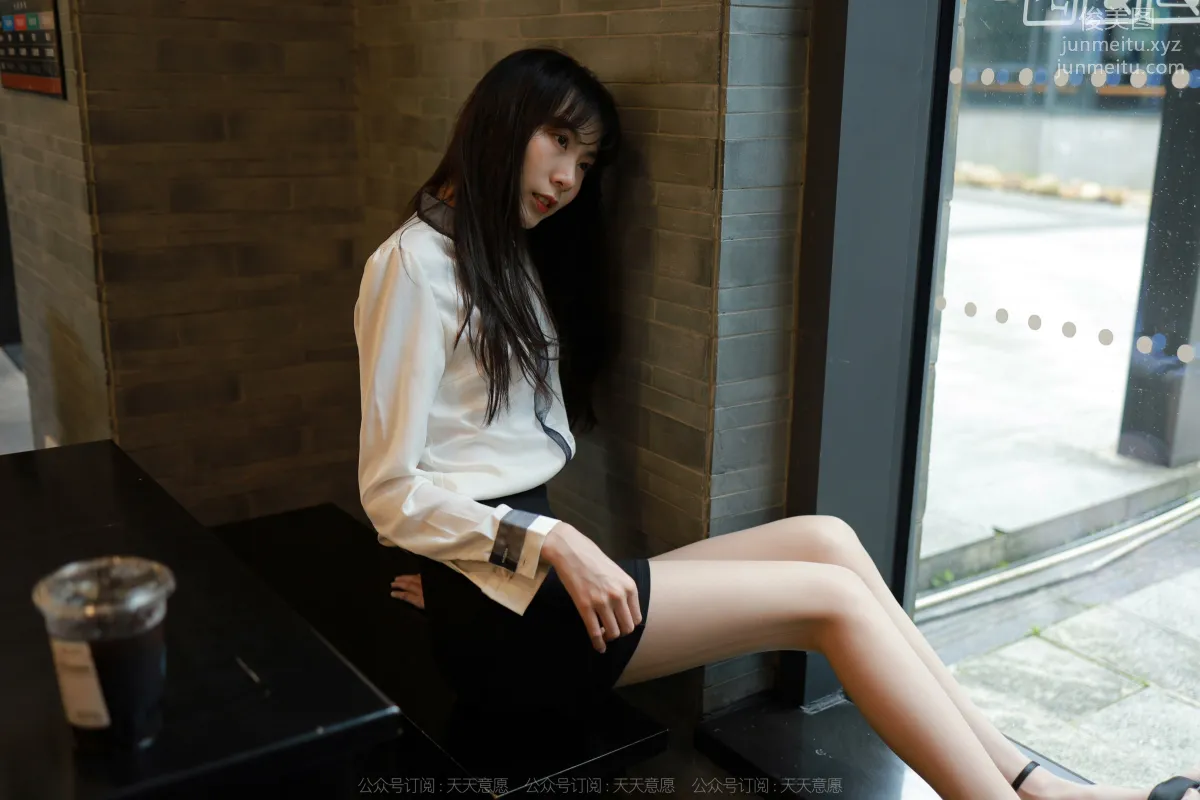 [IESS異思趣向] 2022.07.19 絲享家 1152：團團《長腿OL》[85P] 80