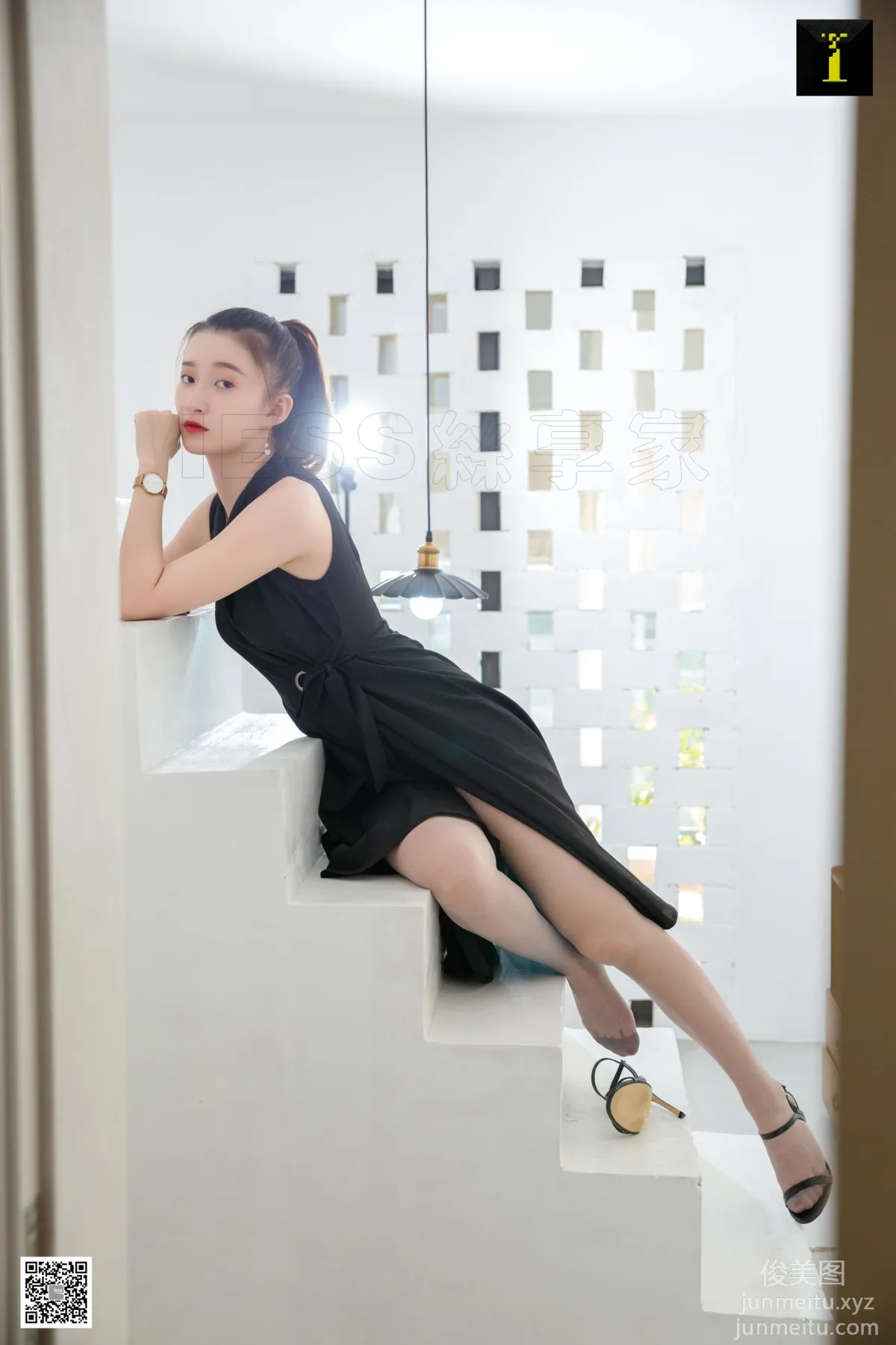 [IESS異思趣向] 2019.08.20 絲享家554：《秋秋襪上的唇印》秋秋[93P] 18