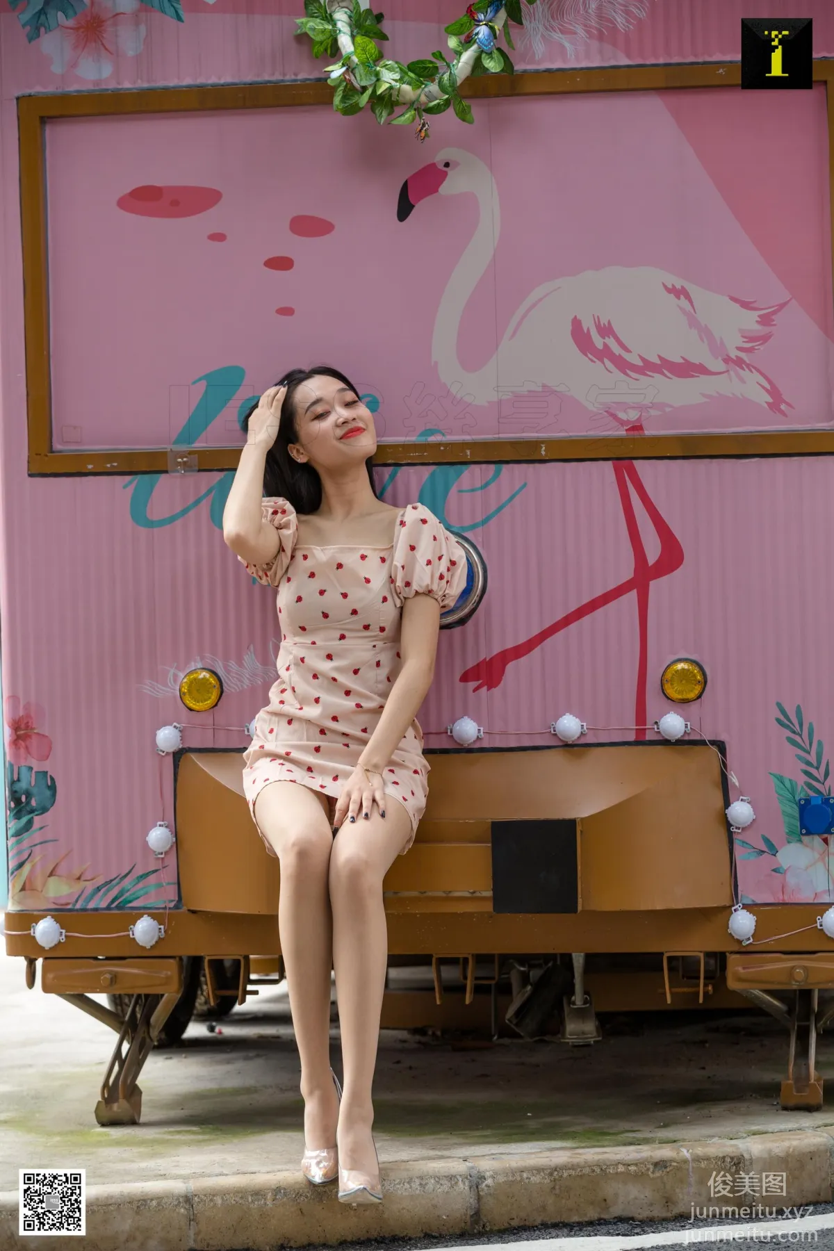 [IESS異思趣向] 2019.10.11 絲享家586：可樂《少女感街拍》[90P] 70