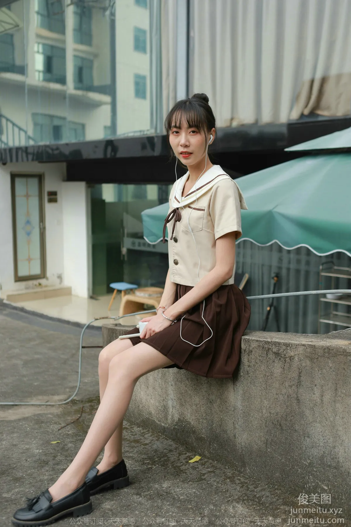 [IESS異思趣向] 2022.02.08 絲享家999：團團《網易雲長腿少女》[89P] 31