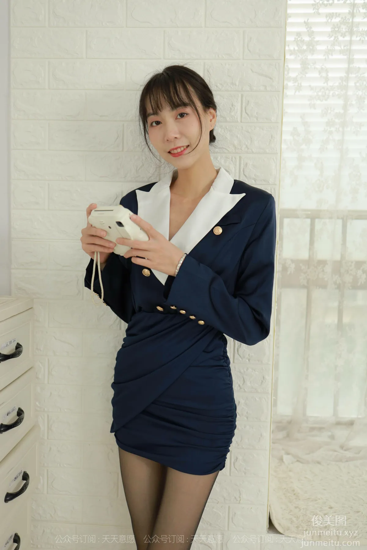 [IESS異思趣向]2021.11.17 絲享家977：團團《美腿代言人》[93P] 24