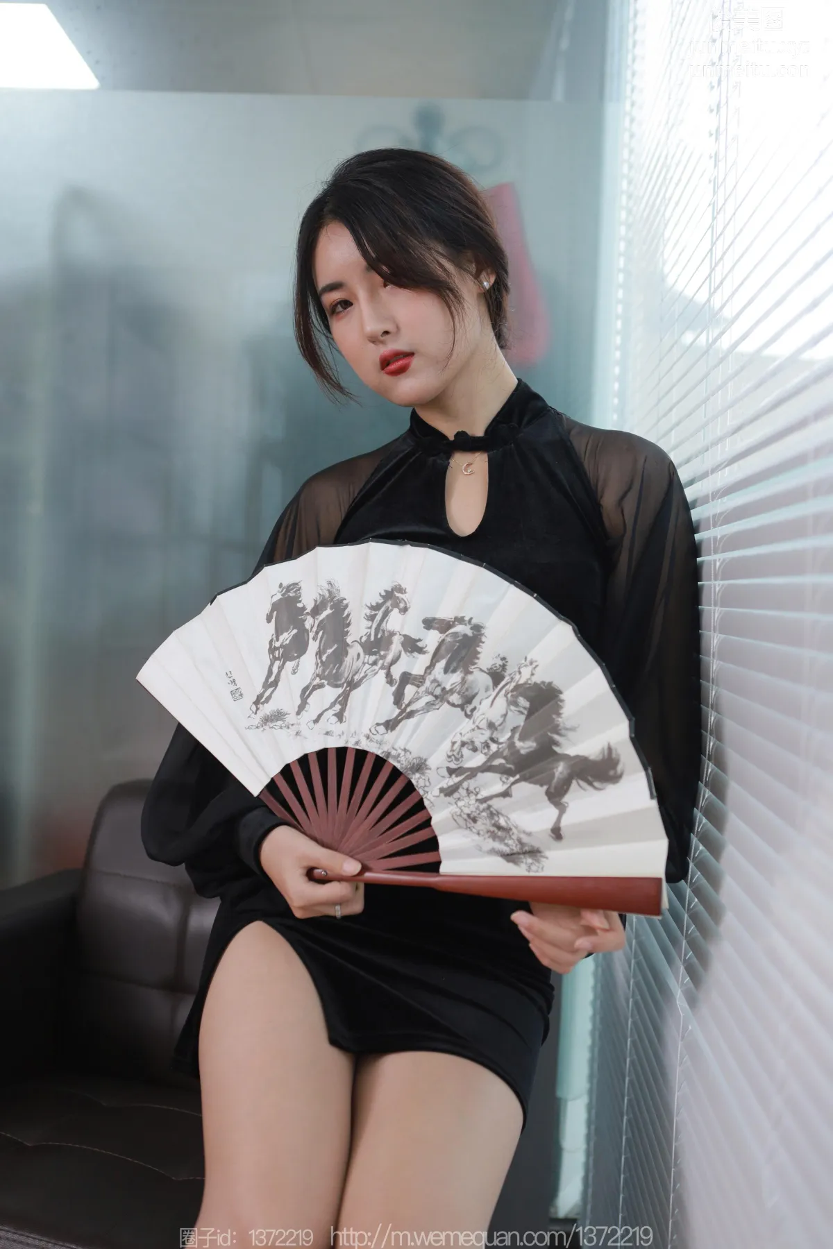 [IESS異思趣向] 2022.12.15 絲享家 1299 小寶《黑色旗袍白紙扇》[86P] 46