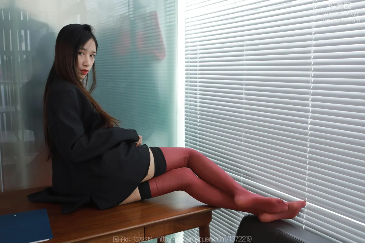 [IESS異思趣向] 2023.01.05 絲享家 1320 美子《半筒紅與黑》[90P] 83