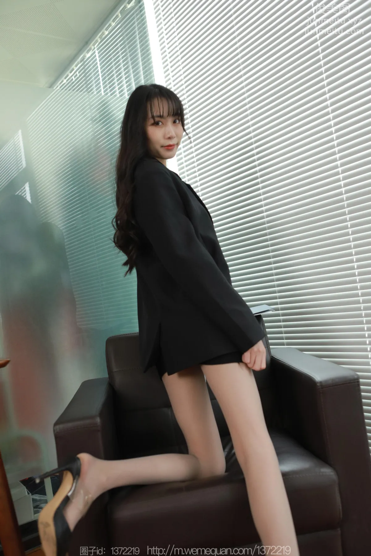 [IESS異思趣向] 2023.01.12 絲享家 1327 團團《長腿西裝》[79P] 45