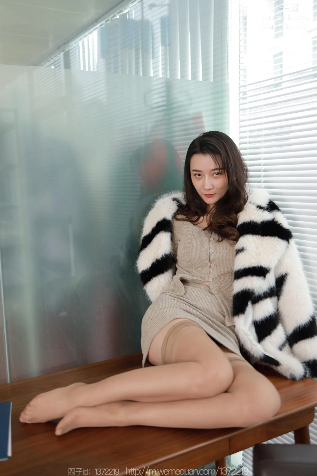 [IESS異思趣向] 2023.01.20 絲享家 1335 秋秋《冷豔美女》[94P] 37
