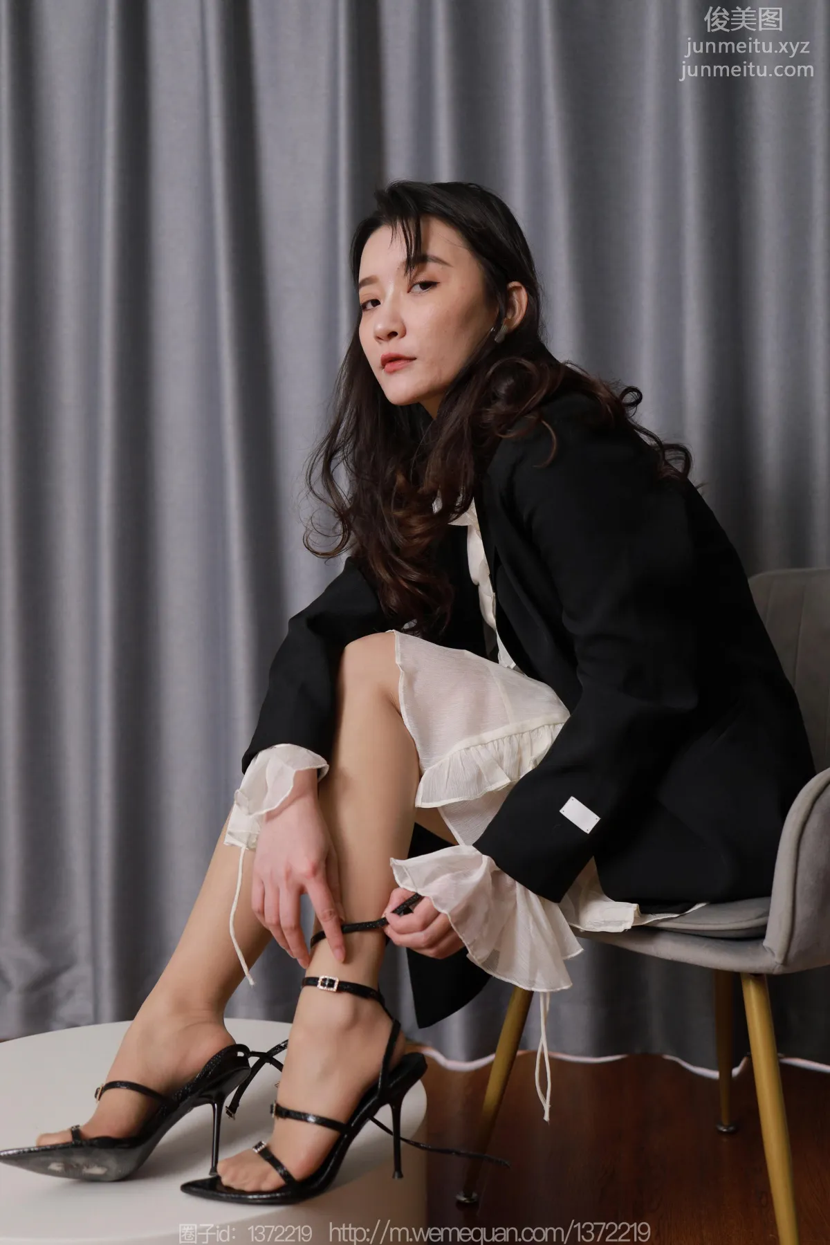 [IESS異思趣向] 2023.02.04 絲享家 1351 秋秋《黑色綁帶》[83P] 15