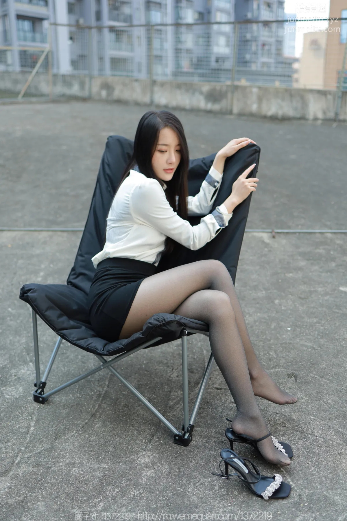 [IESS異思趣向] 2023.02.11 絲享家 1358 婉萍《戶外OL》[88P] 31