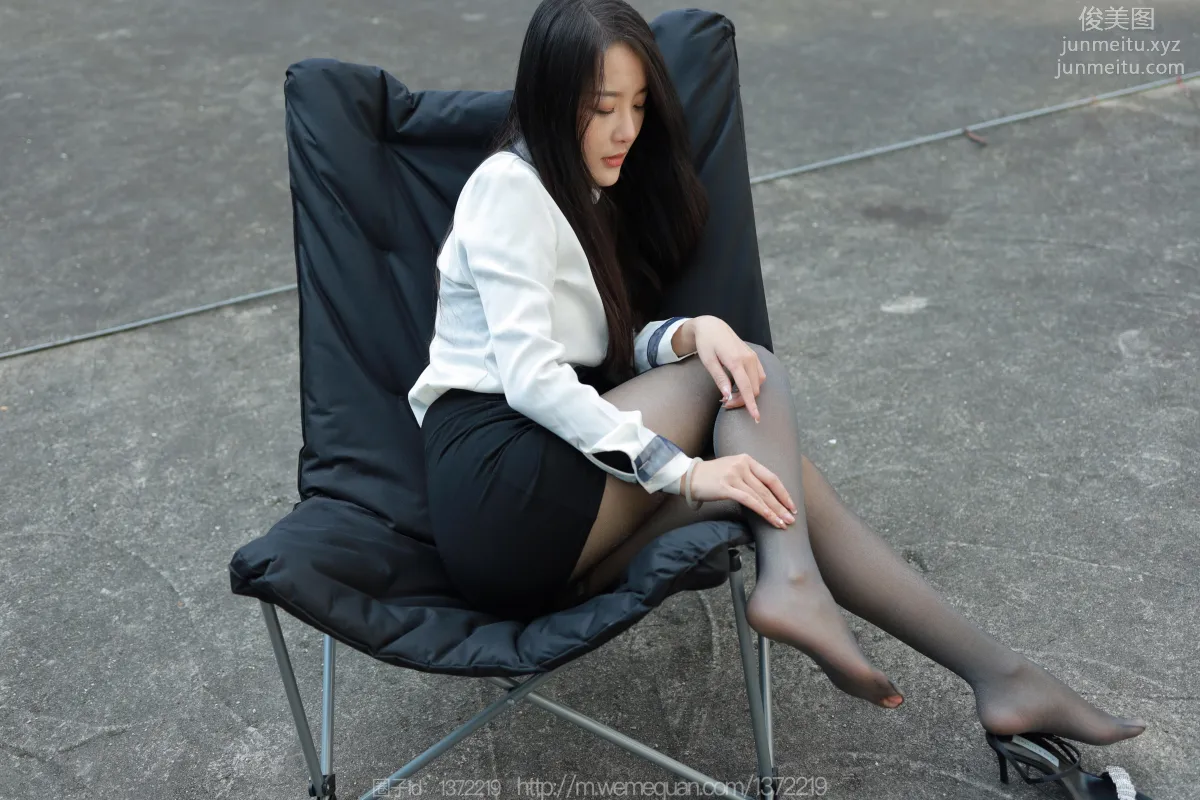 [IESS異思趣向] 2023.02.11 絲享家 1358 婉萍《戶外OL》[88P] 49