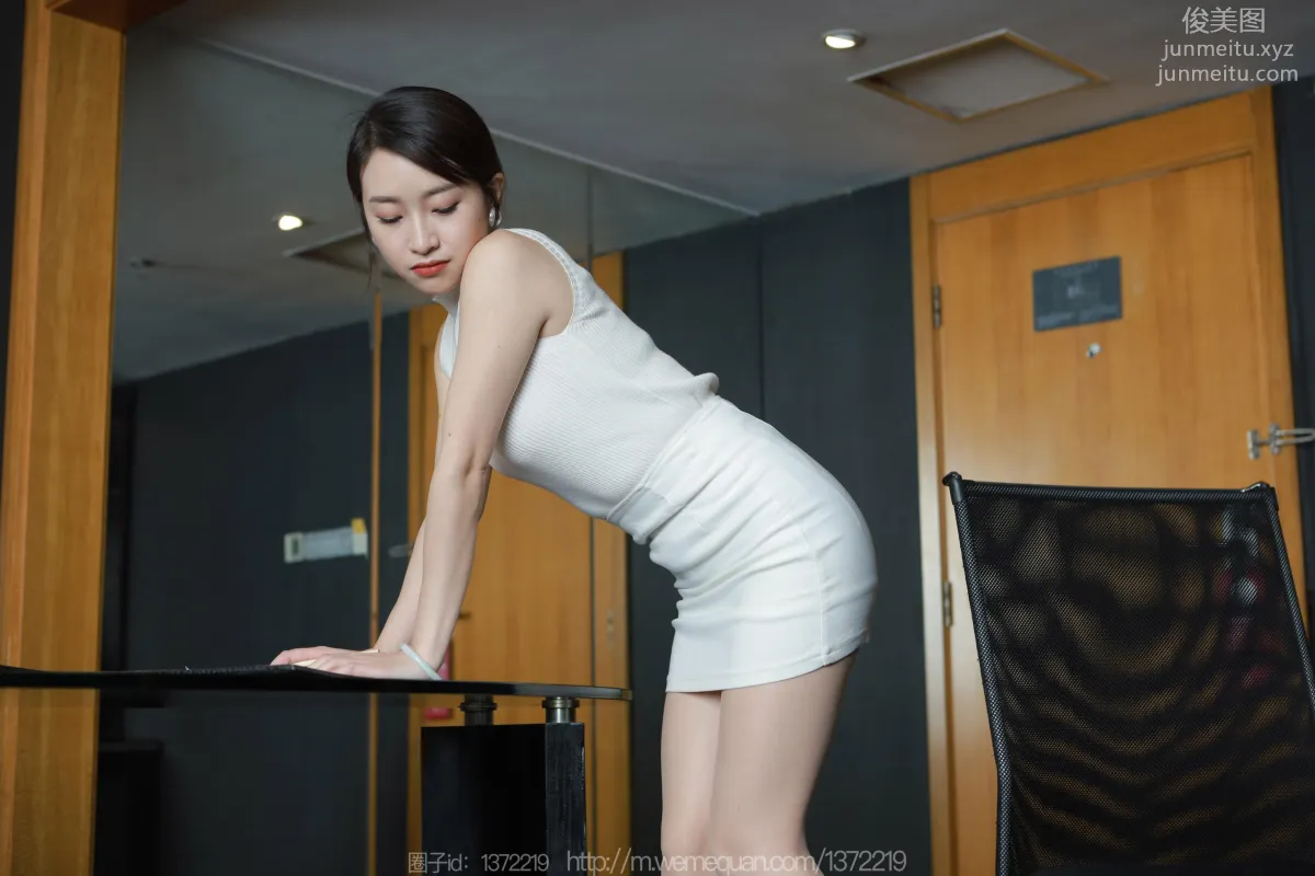 [IESS異思趣向] 2023.03.03 絲享家 1379 小婕《白色茉莉》[93P] 25