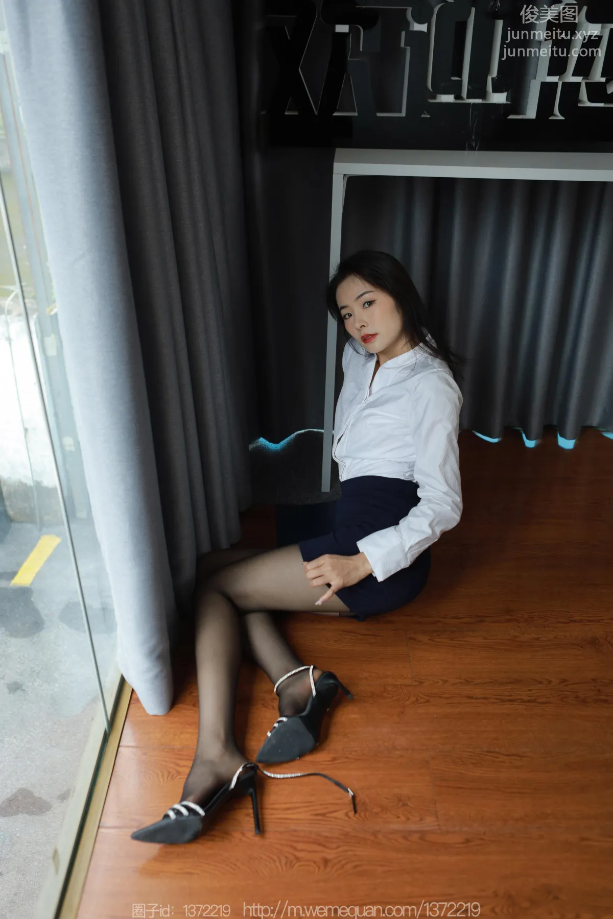 [IESS異思趣向] 2023.03.15 絲享家 1391 小金《落地窗制服》[88P] 27