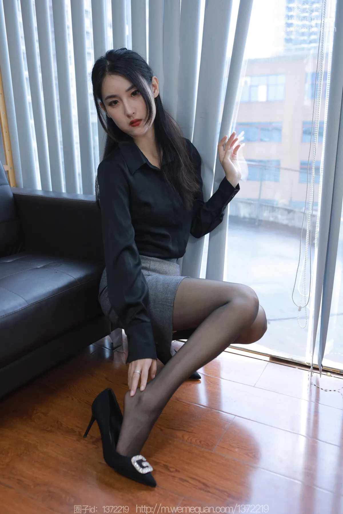 [IESS異思趣向] 2023.05.12 絲享家 1449 小寶《灰裙OL》[85P] 52