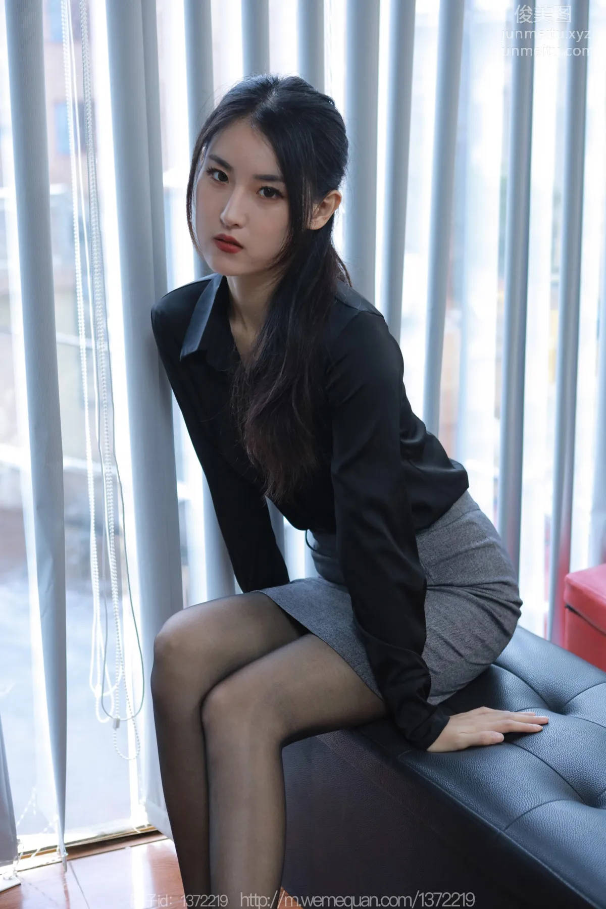 [IESS異思趣向] 2023.05.12 絲享家 1449 小寶《灰裙OL》[85P] 53