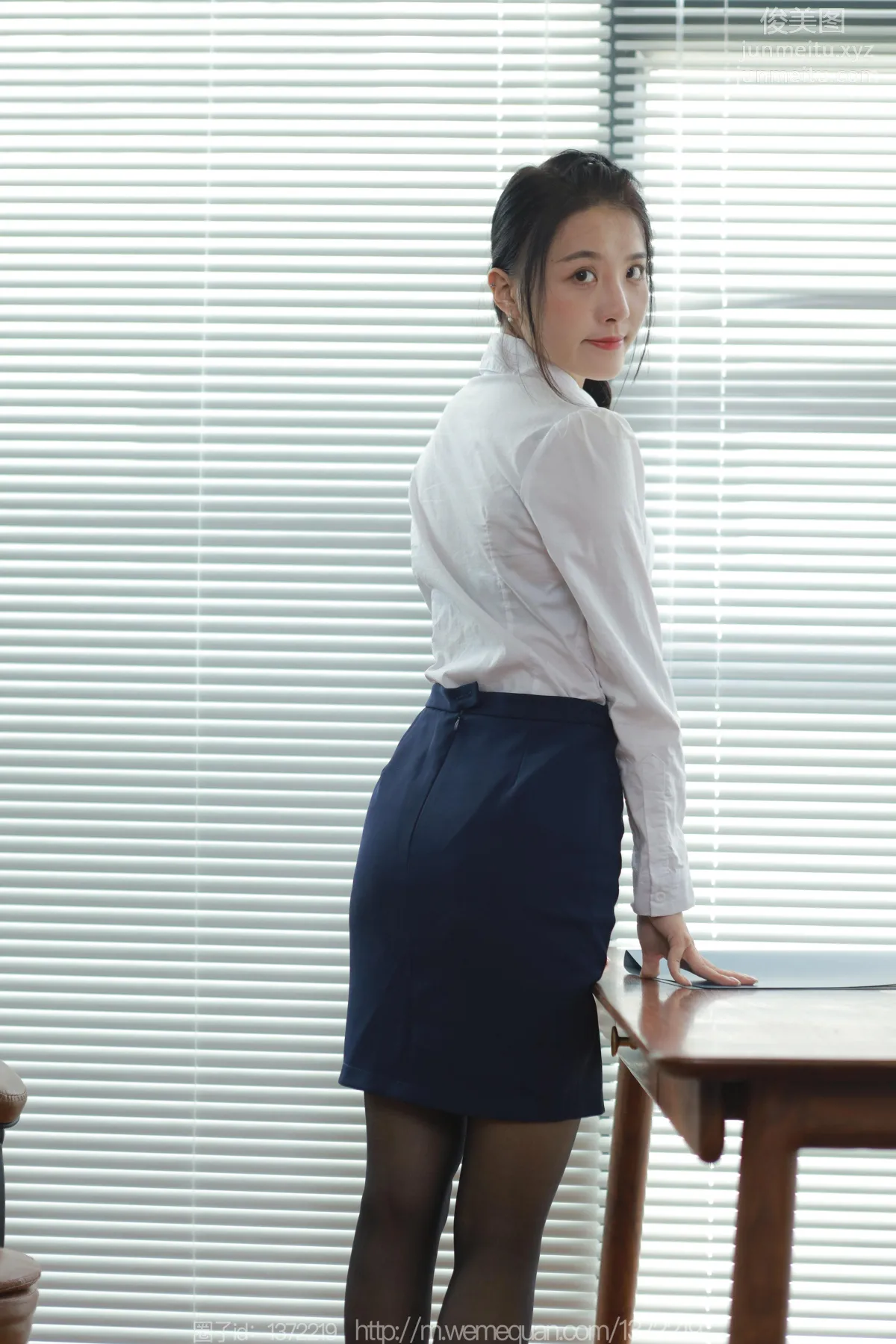 [IESS異思趣向] 2023.07.07 絲享家 1474 婉萍《藍裙OL》[86P] 70