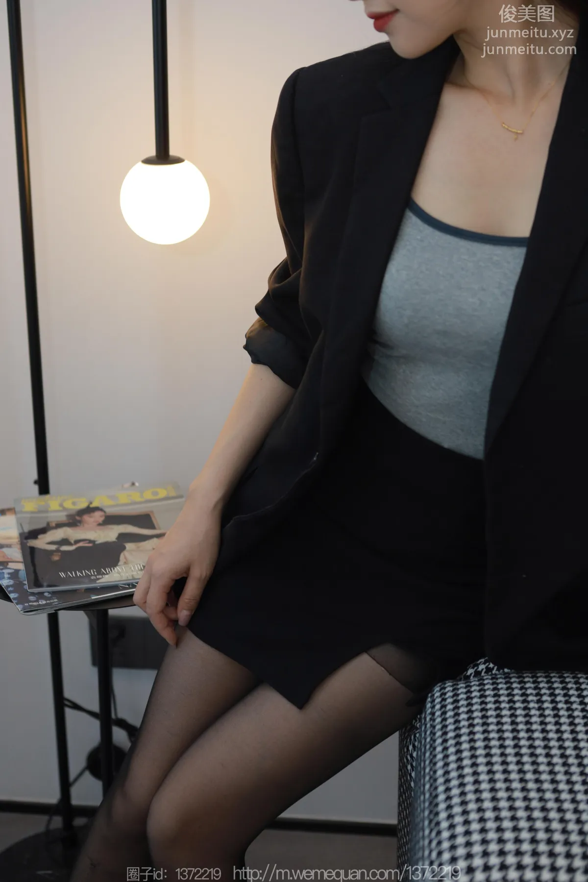 [IESS異思趣向] 2023.07.27 絲享家 1491 小婕《黑金高跟鞋》[82P] 21