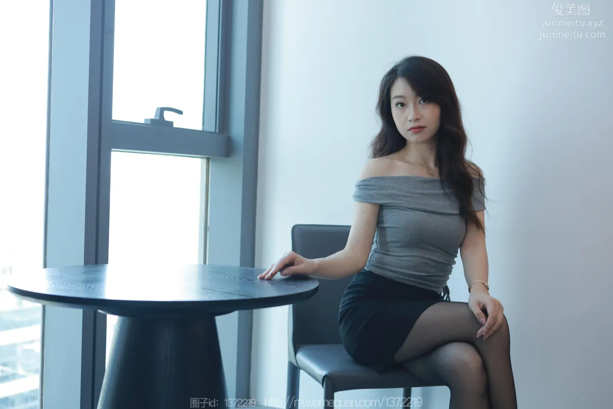 [IESS異思趣向] 2023.07.31 絲享家 1494 小婕《緊身的包臀裙》[85P] 21