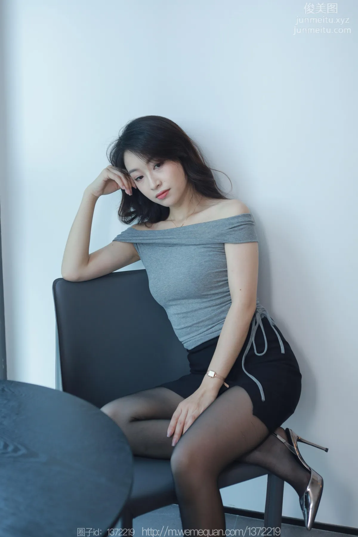 [IESS異思趣向] 2023.07.31 絲享家 1494 小婕《緊身的包臀裙》[85P] 22