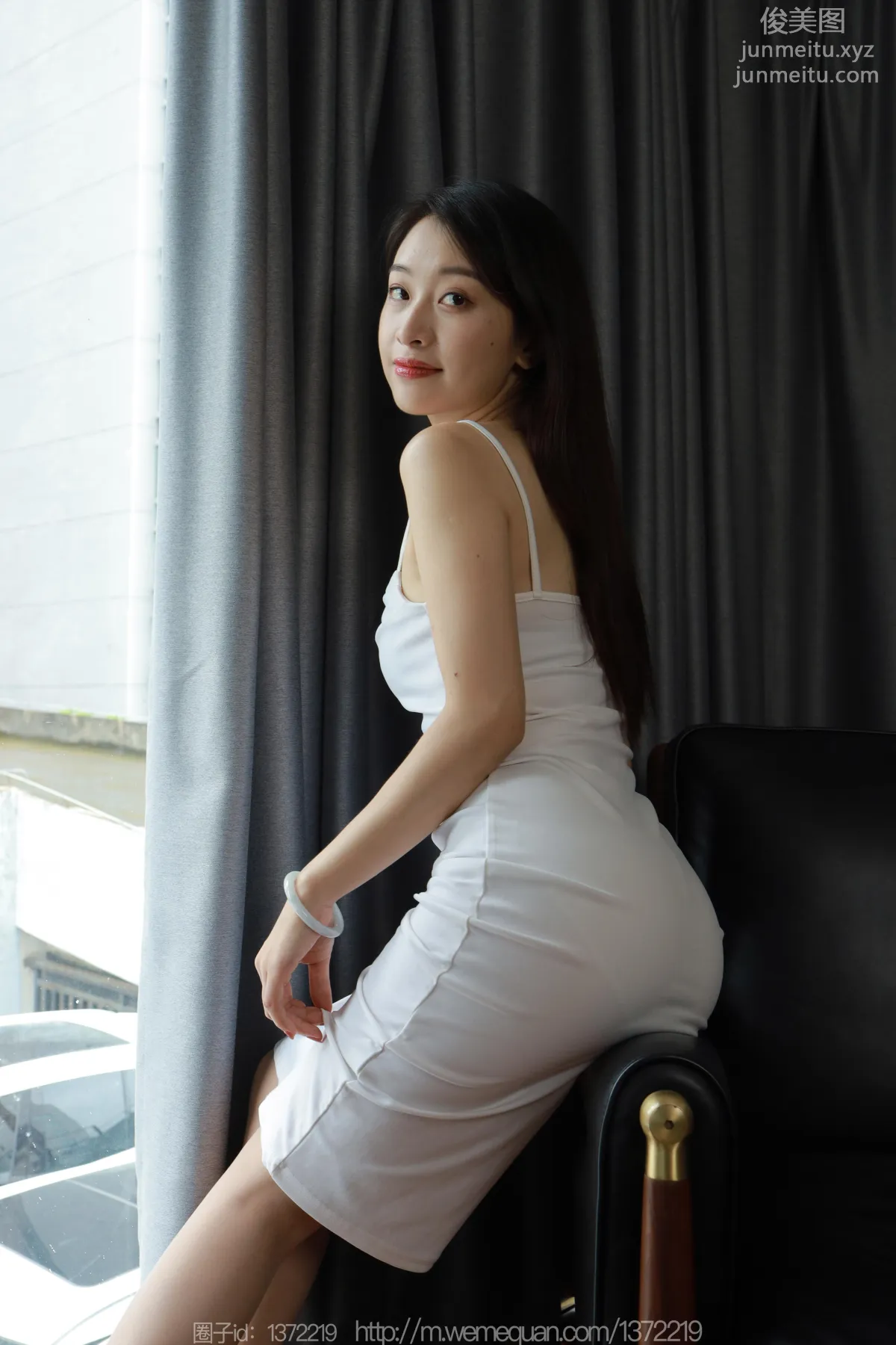 [IESS異思趣向] 2023.08.30 絲享家 1520 小婕《白色包臀裙》[82P] 26