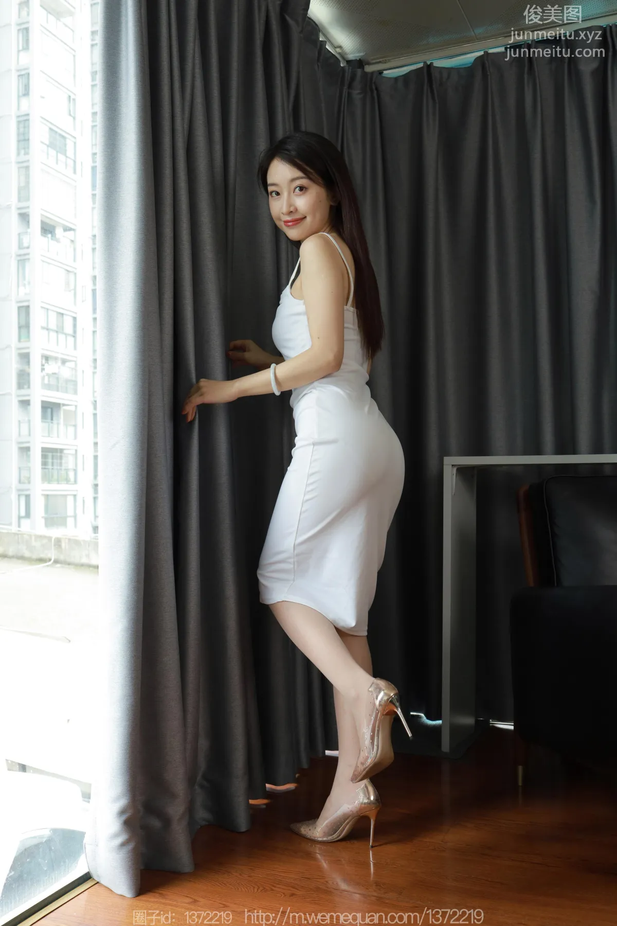 [IESS異思趣向] 2023.08.30 絲享家 1520 小婕《白色包臀裙》[82P] 59