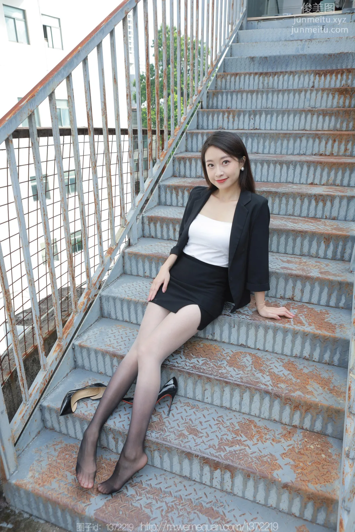 [IESS異思趣向] 2023.09.28 絲享家 1545 小婕《黑白灰漸變》[84P] 33