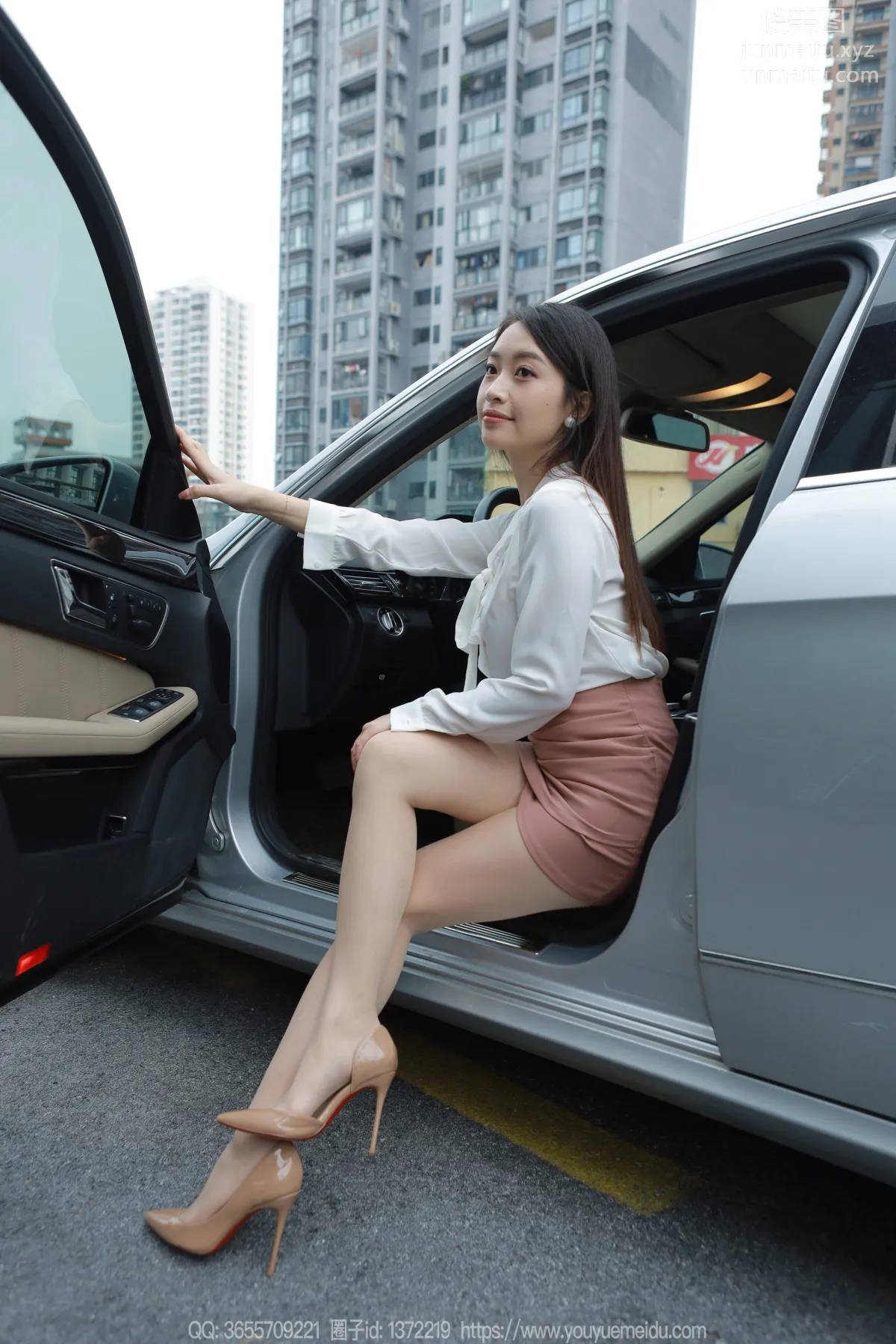 [IESS異思趣向] 2023.10.16 絲享家 1560 小婕《車裡車外》[84P] 7