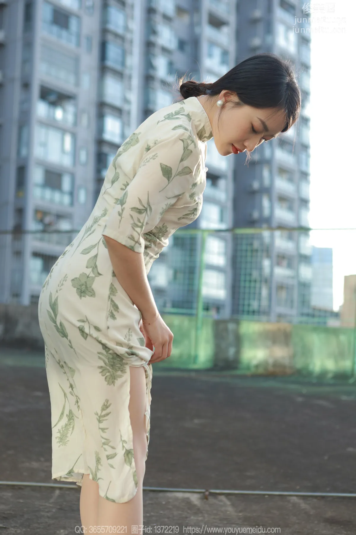 [IESS異思趣向] 2023.11.24 絲享家 1594 小婕《薄如蟬翼》[85P] 85