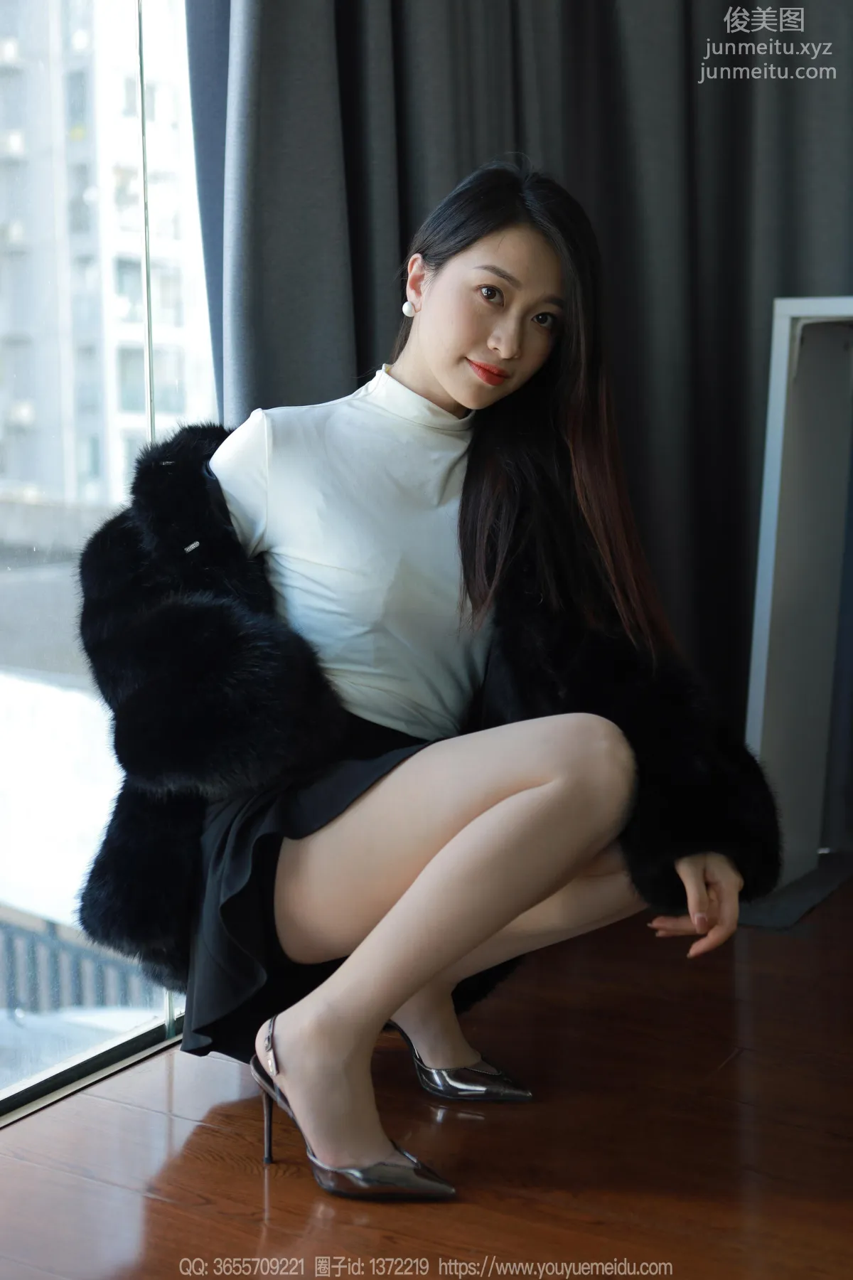 [IESS異思趣向] 2023.12.05 絲享家 1603 小婕《黑色大衣》[86P] 17
