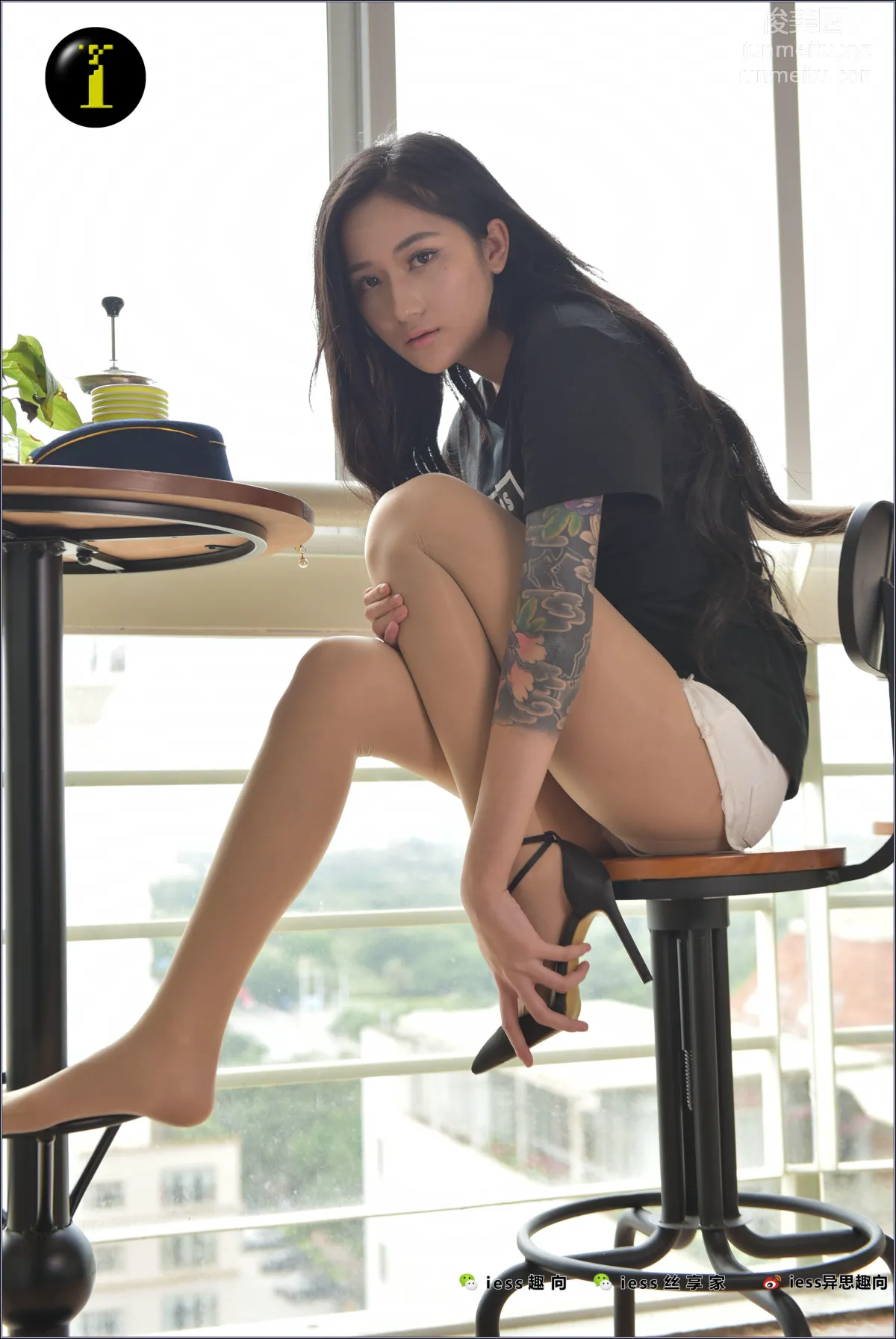 [IESS異思趣向] 普惠集 046 潇潇 無窮的滑 40