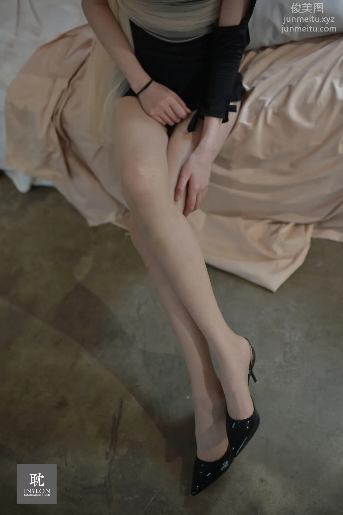 [IESS異思趣向] 普惠集 176 - 腿霸的時常随拍 [90P] 53