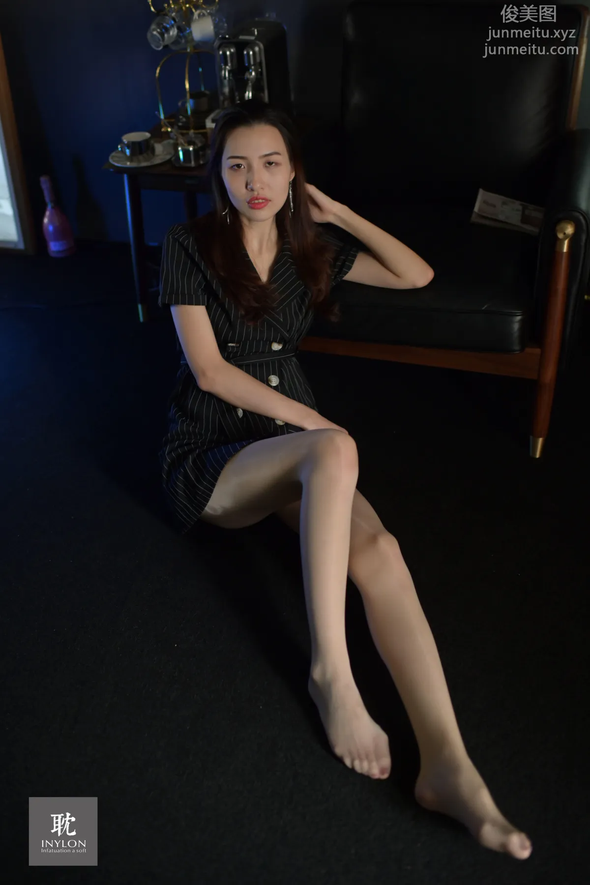 [IESS異思趣向] 普惠集 181-大妞的馬油襪II [82P] 39