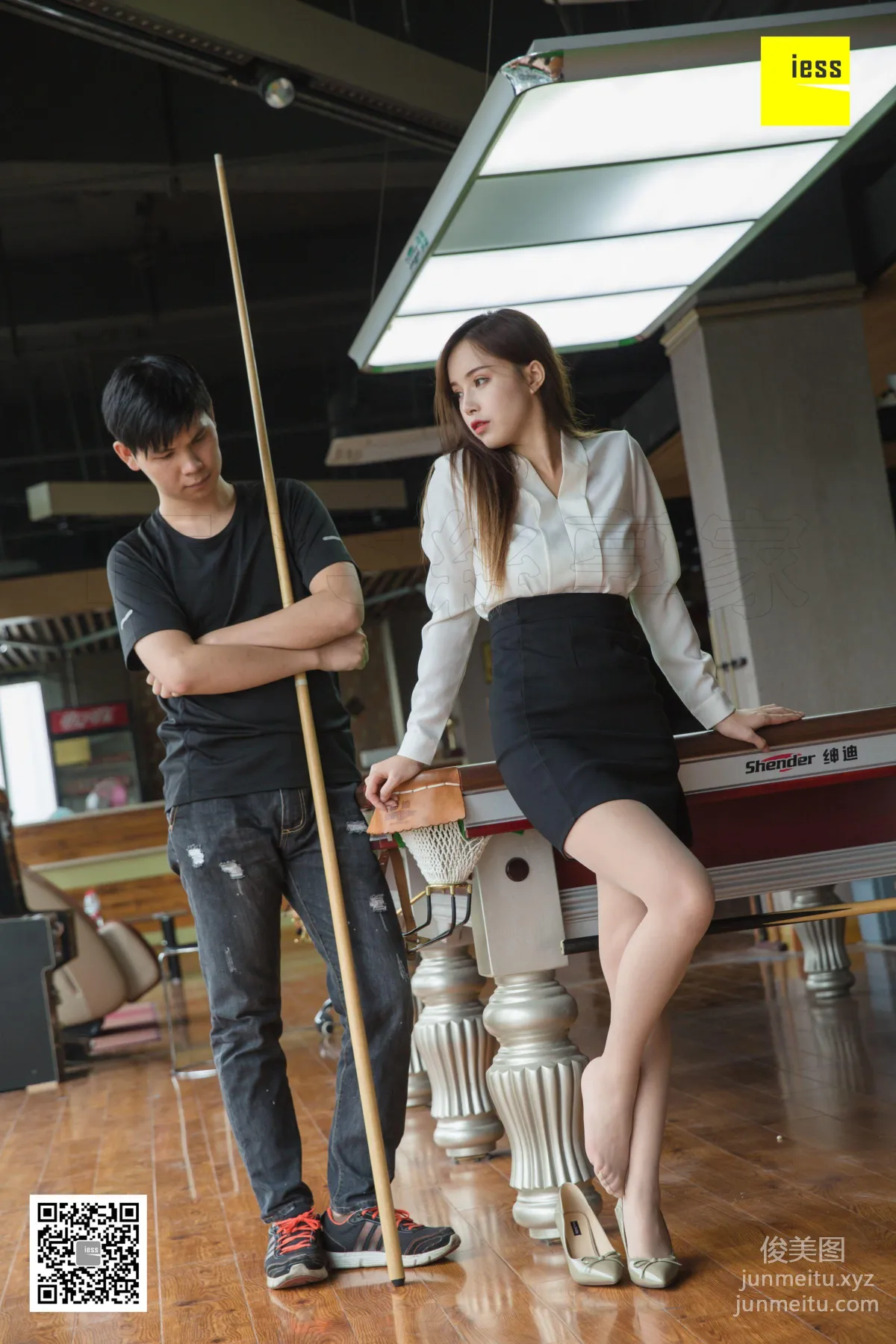 [IESS異思趣向] 2018.10.10《魔鬼周三》特刊38期《可以教我打台球嗎 小羽》 [94P] 70