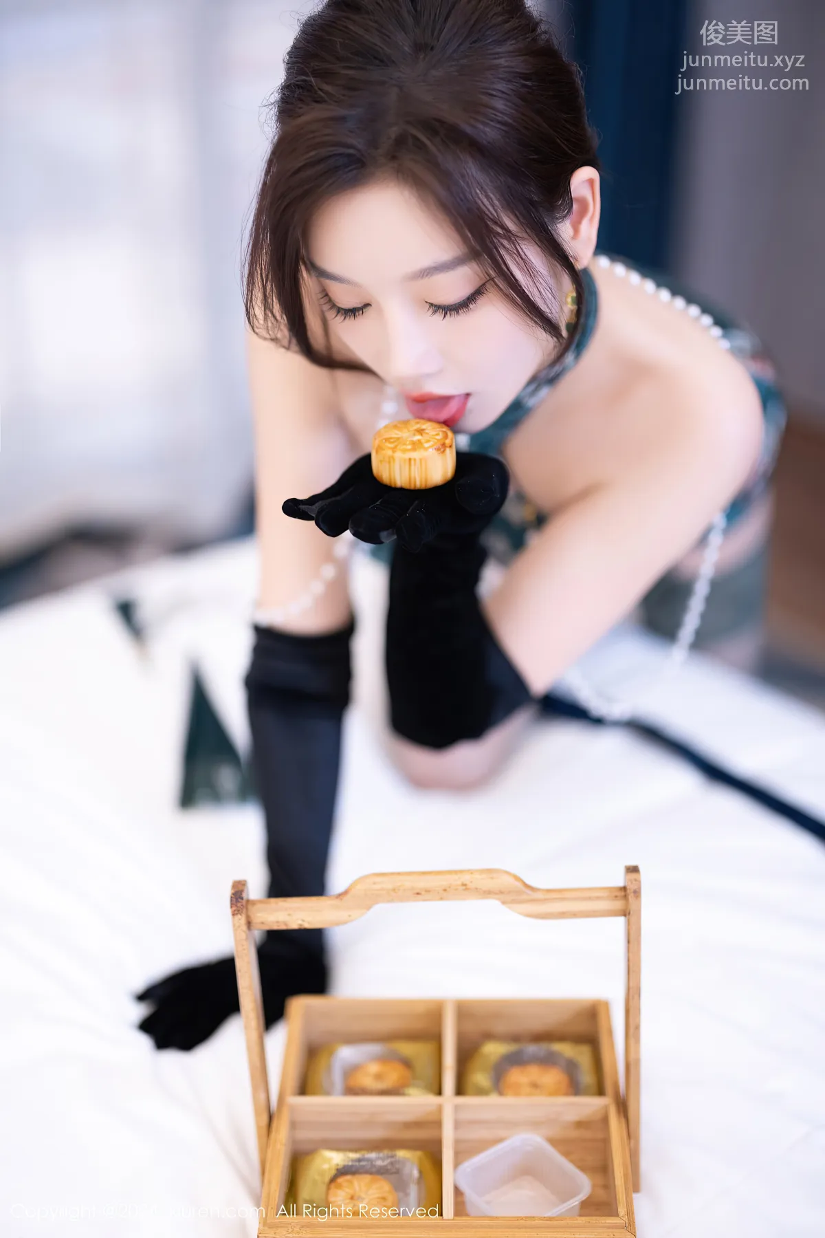 [Xiuren秀人網]2024.09.14 NO.9165 楊晨晨Yome 24