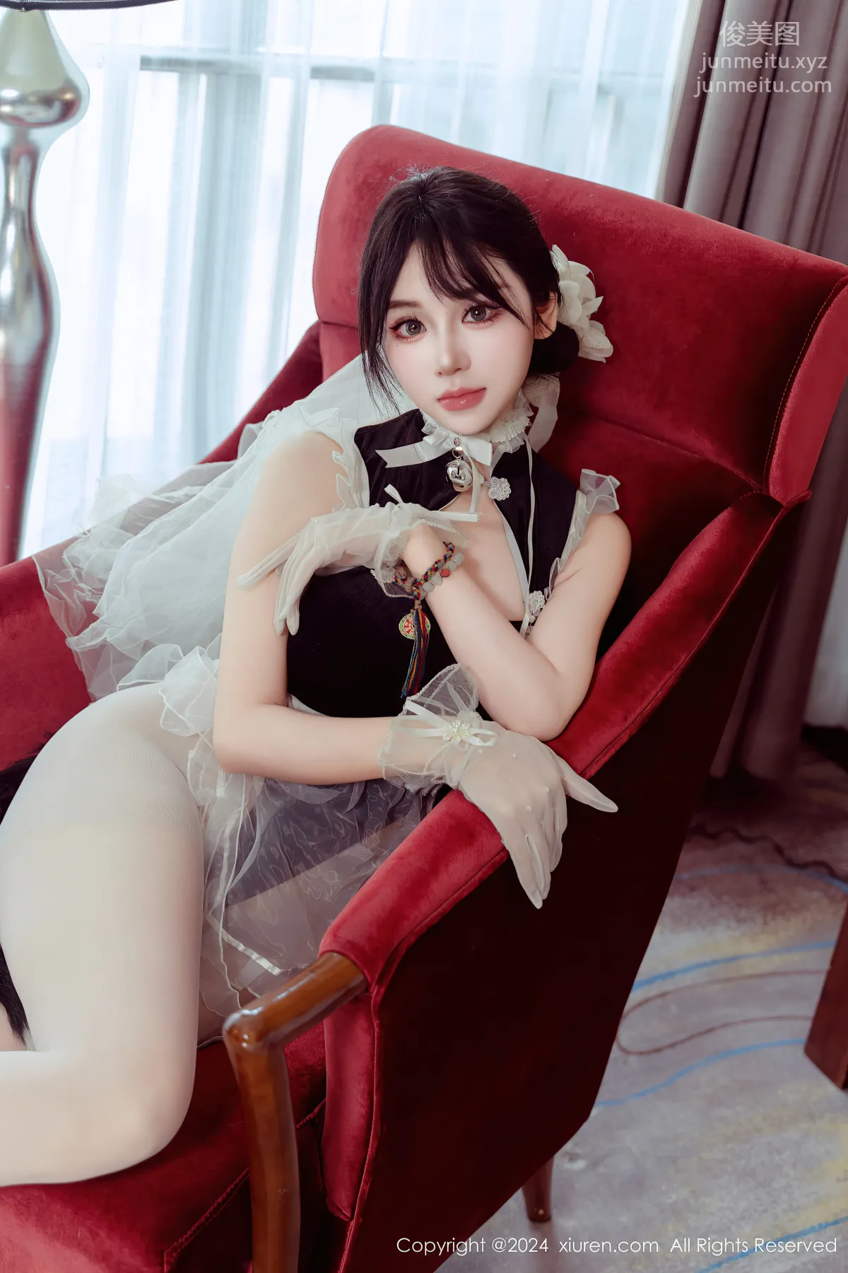 [Xiuren秀人網]2024.09.24 NO.9197 汐汐愛吃草莓 4