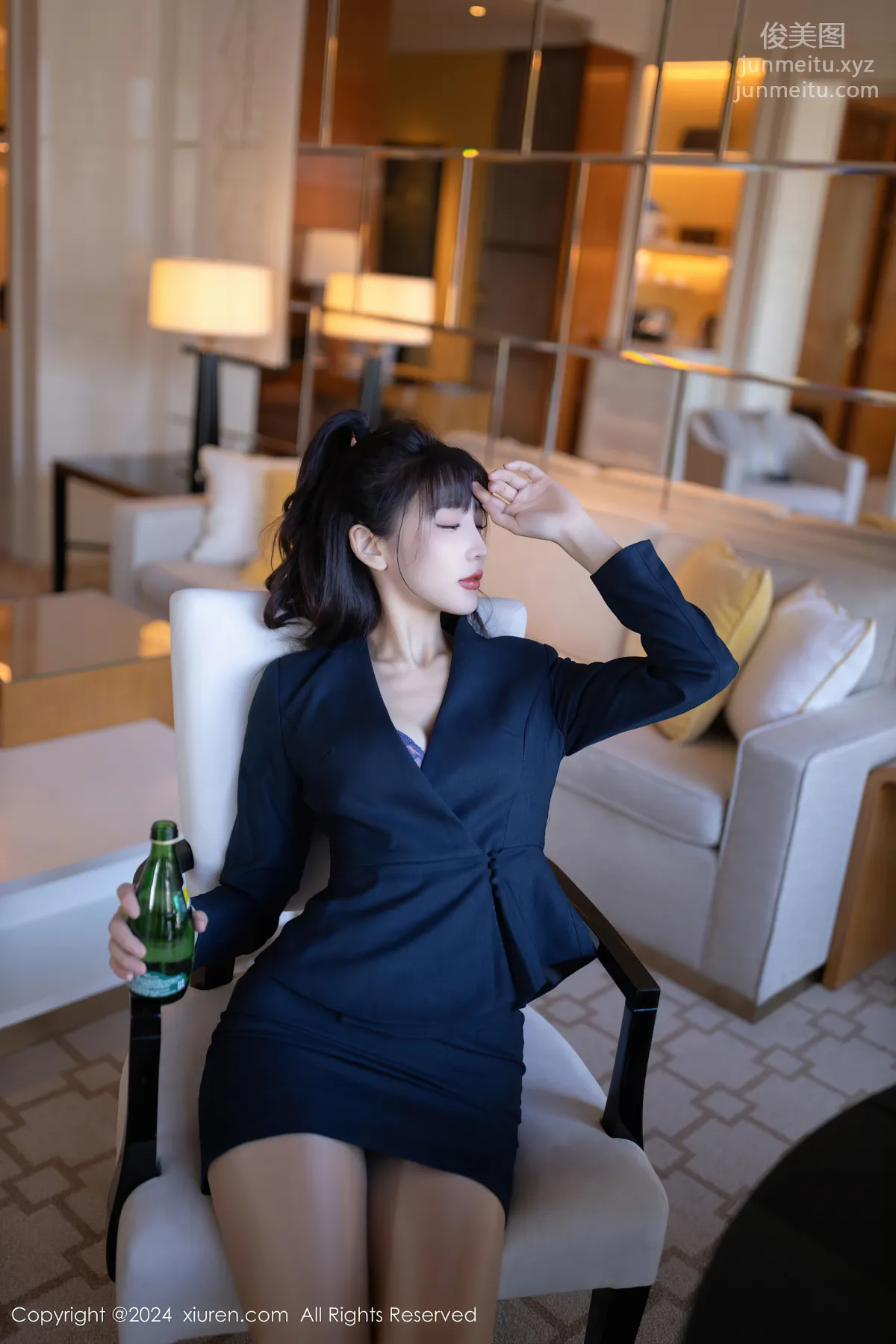 [Xiuren秀人網]2024.10.10 NO.9263 陸萱萱 10