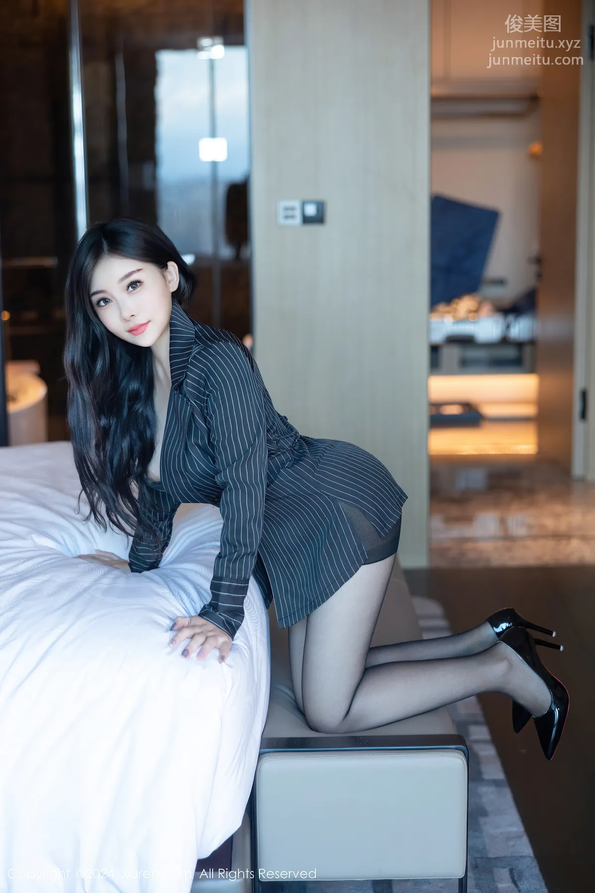 [Xiuren秀人網]2024.11.07 NO.9410 白潔Bessie 14