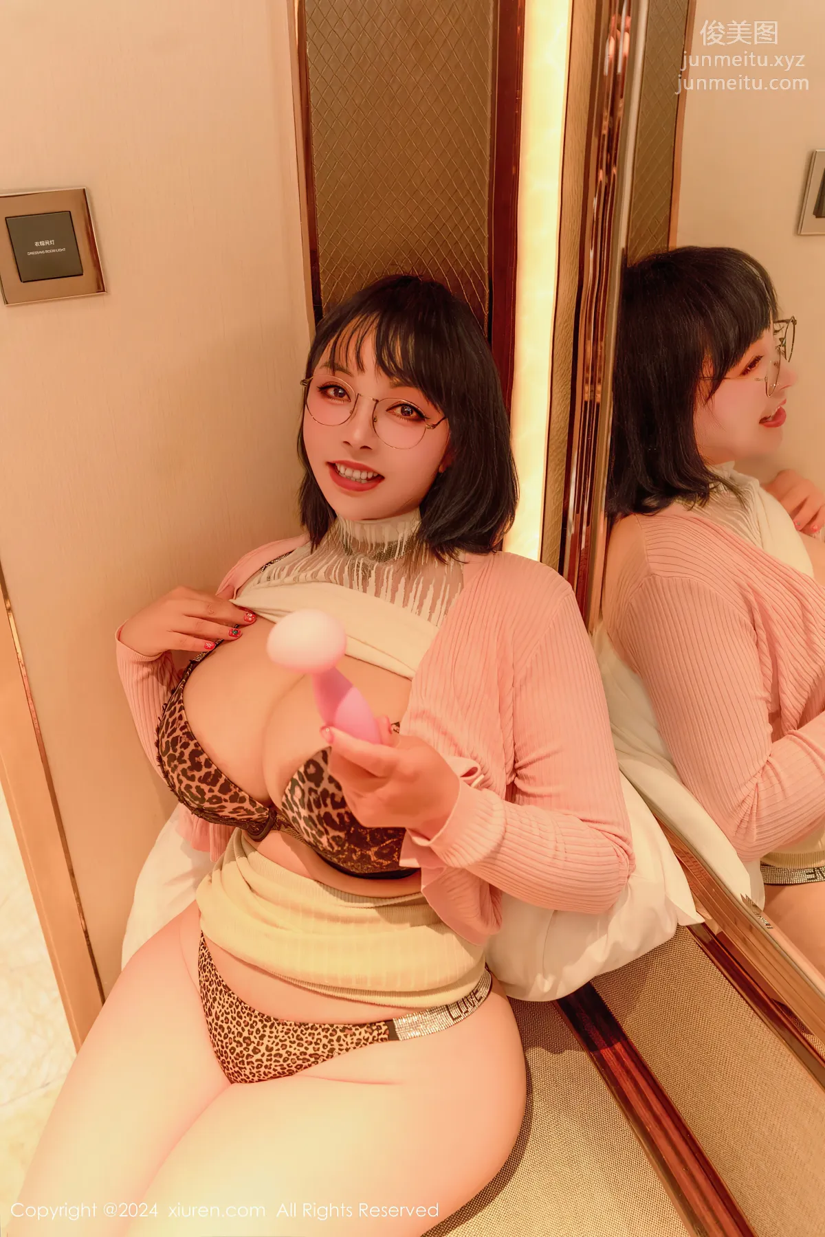 [Xiuren秀人網]2024.12.31 NO.9685 油田溪溪 49