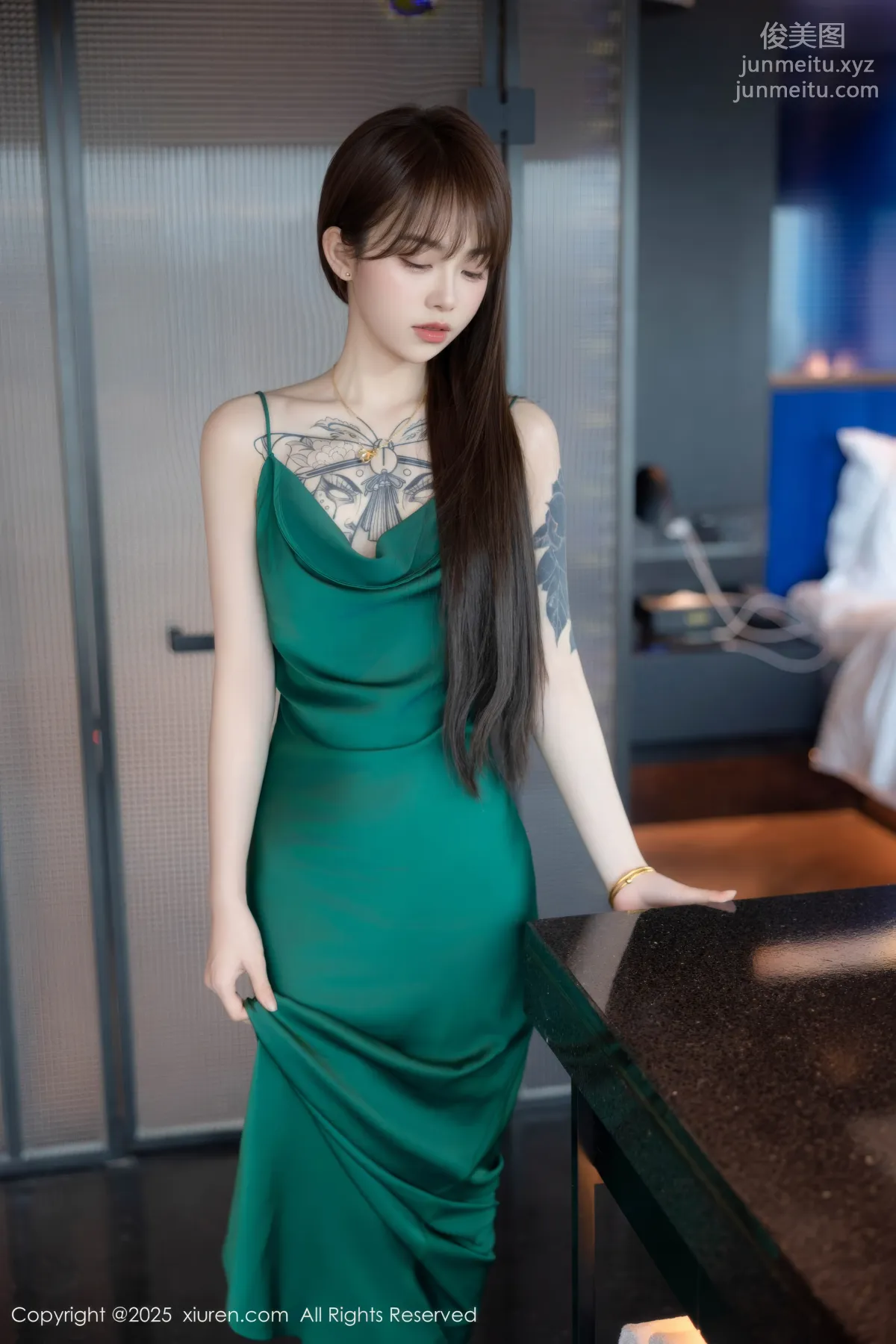 [秀人美媛館] 2025.01.23 No.9803 奶瓶 3