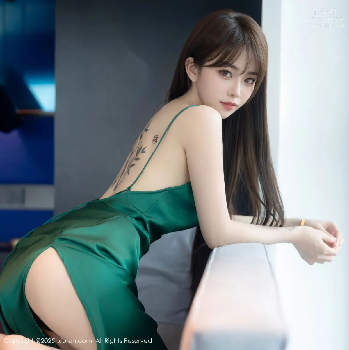[秀人美媛館] 2025.01.23 No.9803 奶瓶 10