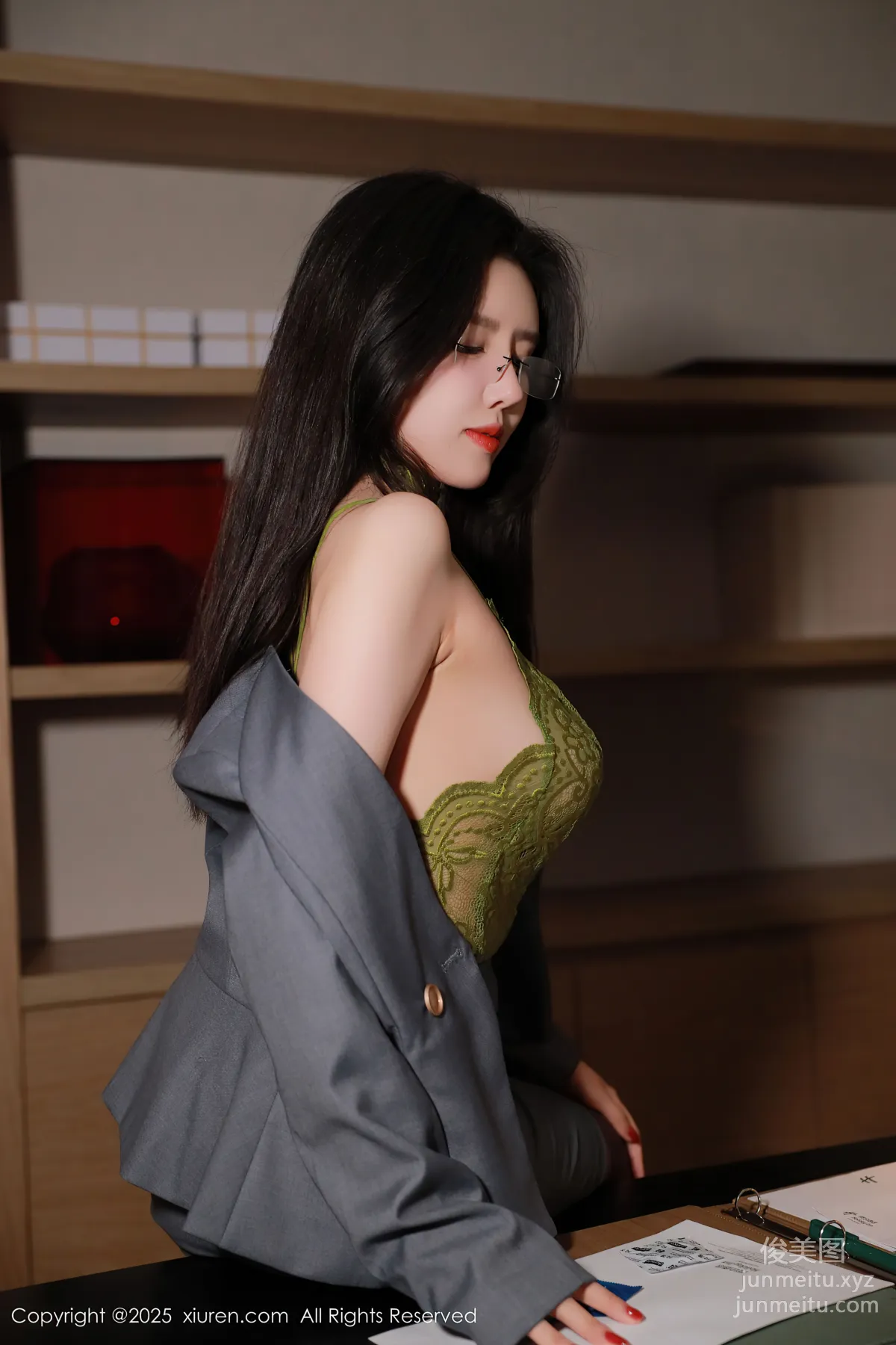 [Xiuren秀人網]2025.04.07 NO.10119 唐翩翩 13