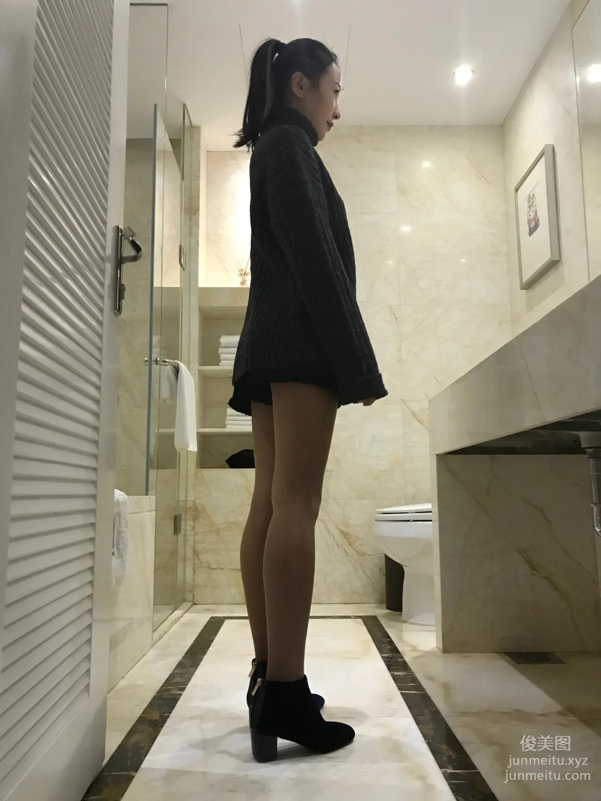 Sik01.絲庫攝影系列尺度套圖視頻No.01 256